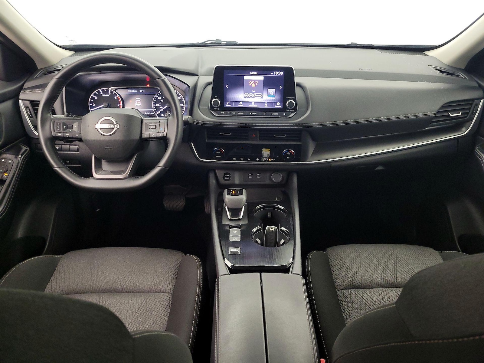 2025 Nissan Rogue SV - Photo 10