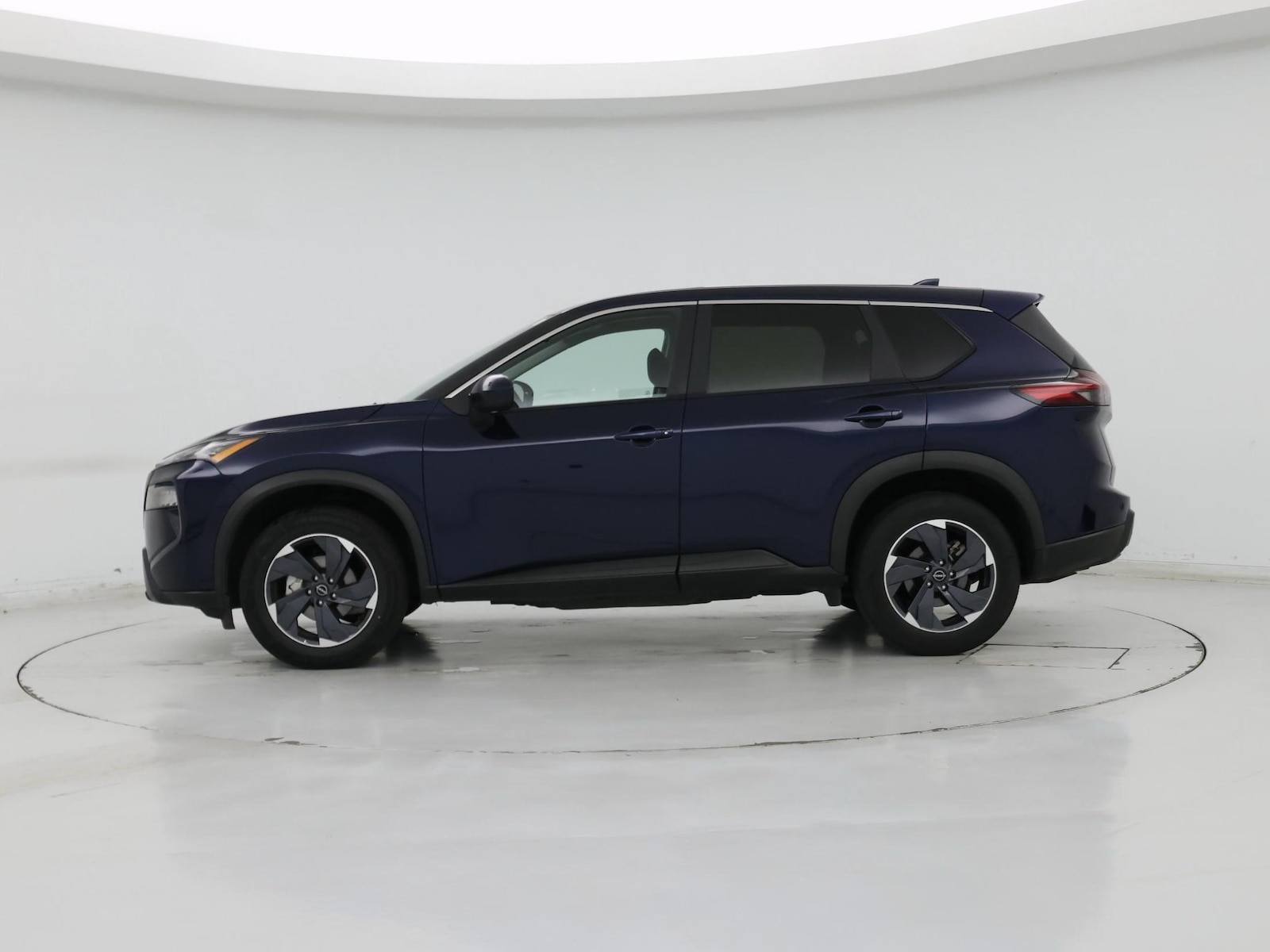2025 Nissan Rogue SV - Photo 4