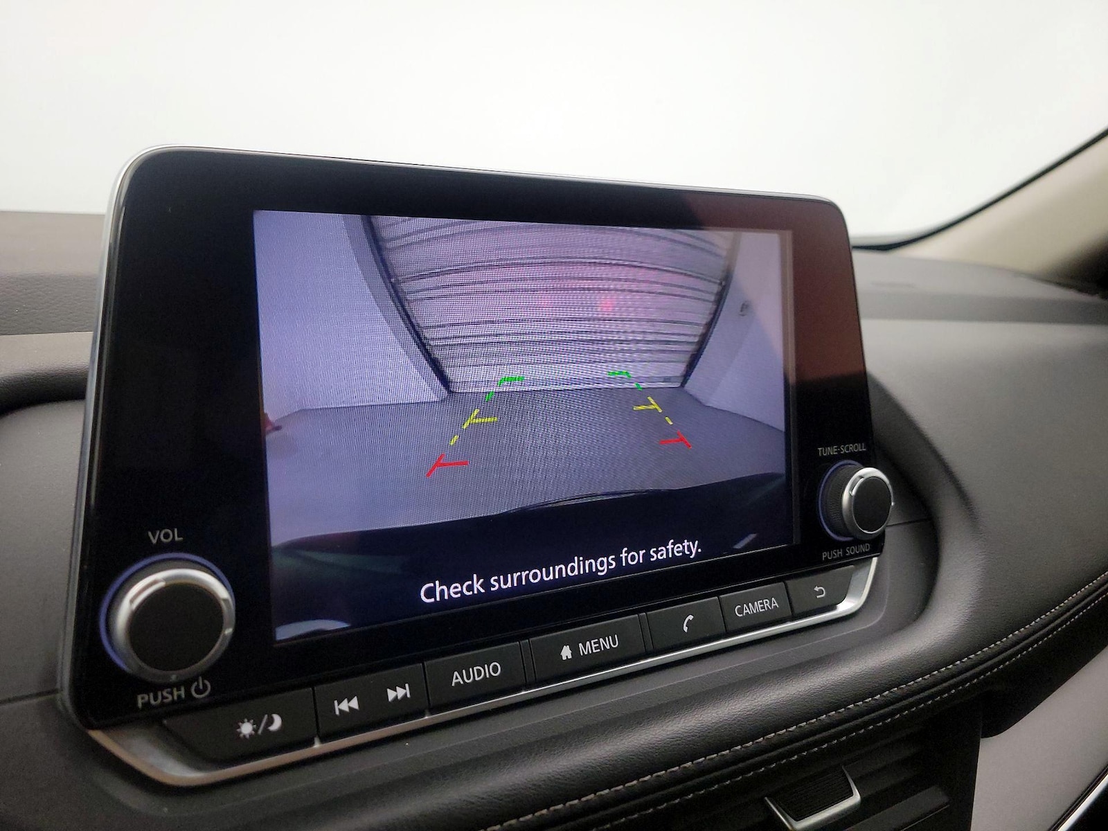 2025 Nissan Rogue SV - Photo 15