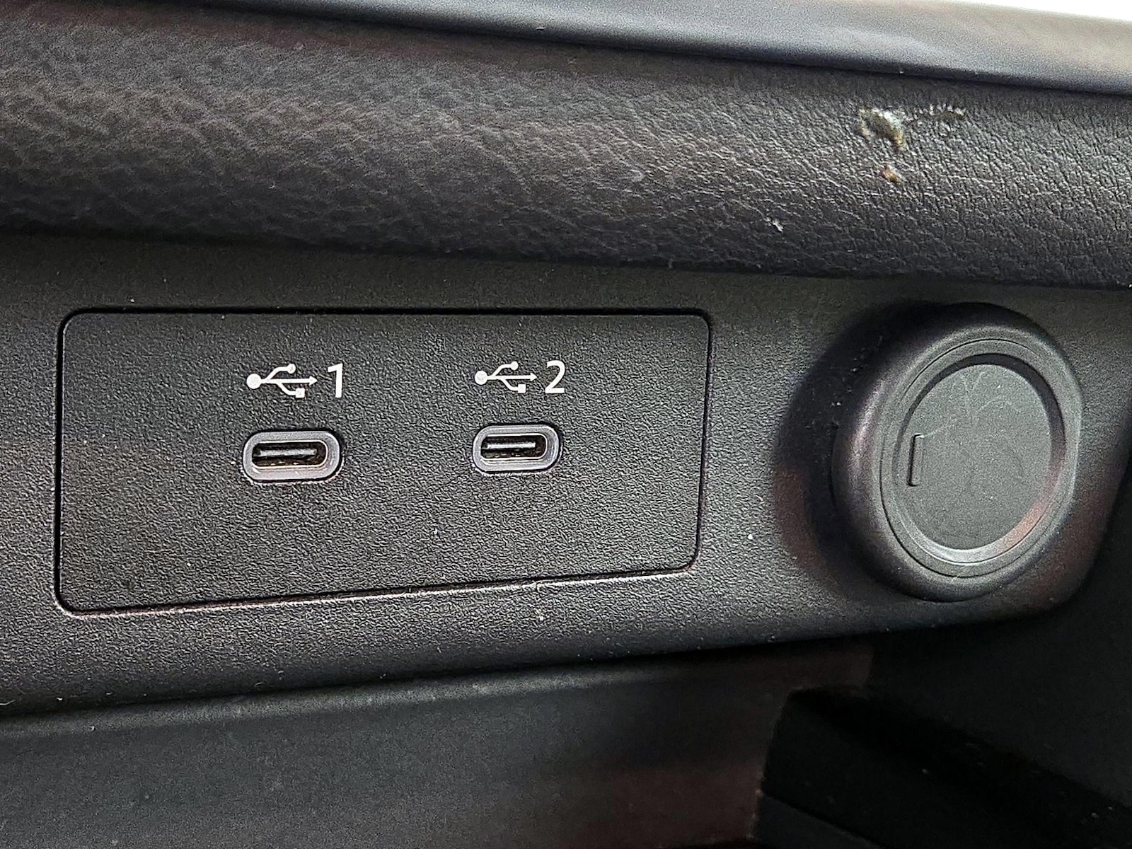 2025 Nissan Rogue SV - Photo 19