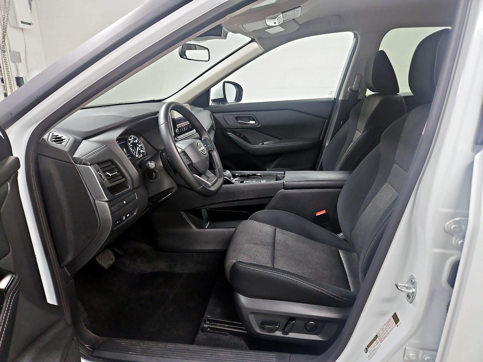 Power Seat(s) & Side Airbags