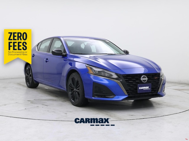 Blue 2025 Nissan Altima Sedan Front-Wheel Drive Automatic