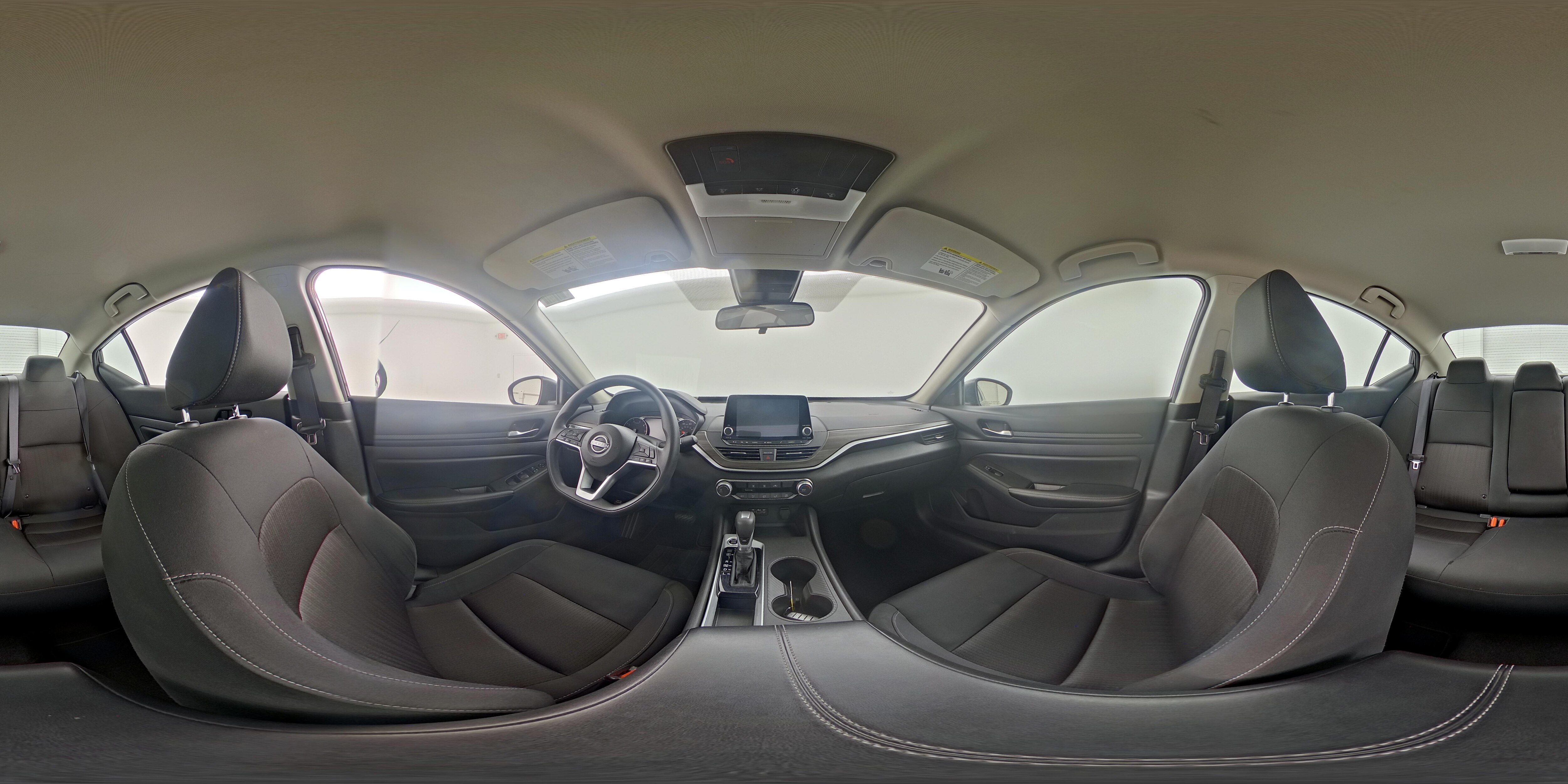 2025 Nissan Altima SV - Photo 22