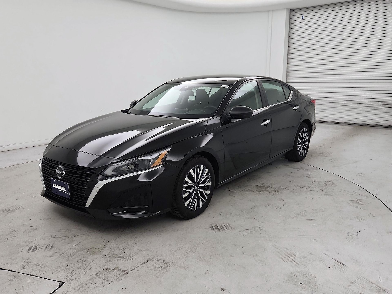 2025 Nissan Altima SV - Photo 3