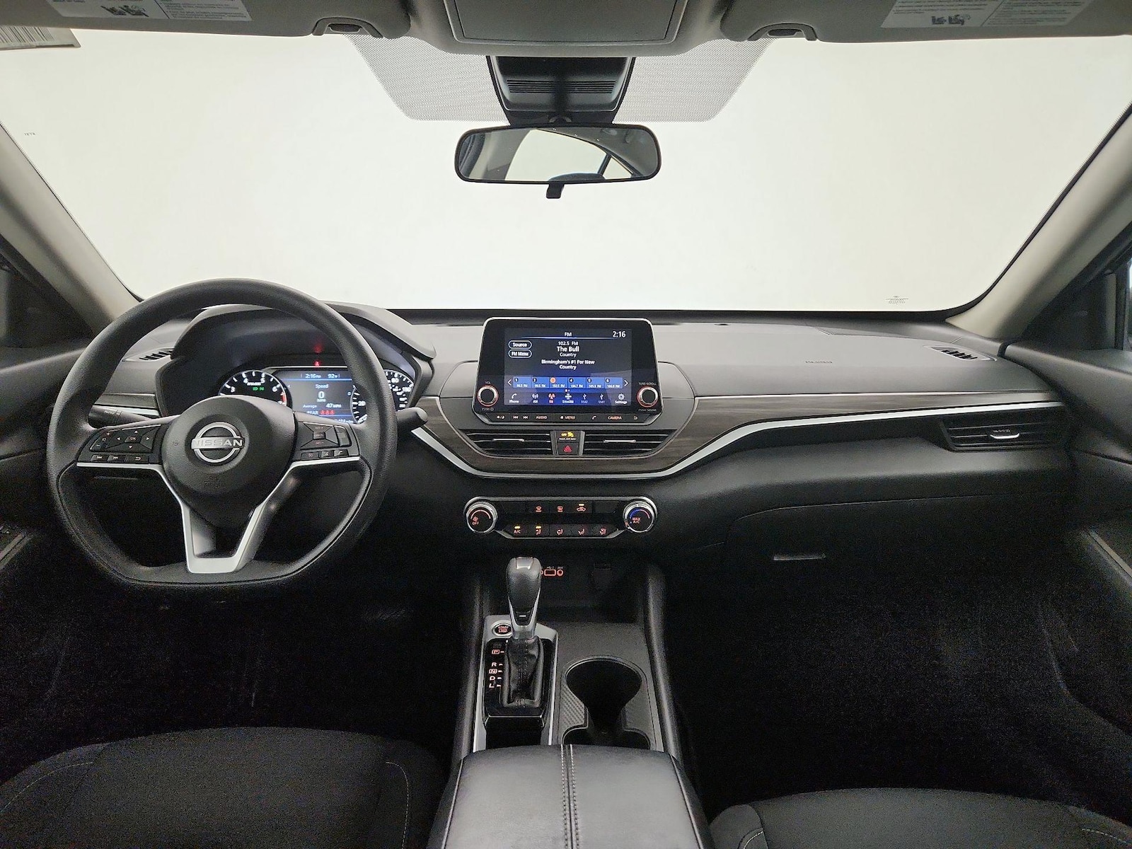 2025 Nissan Altima SV - Photo 8