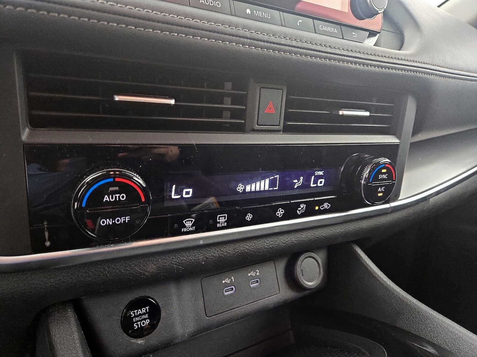 2025 Nissan Rogue SV - Photo 17