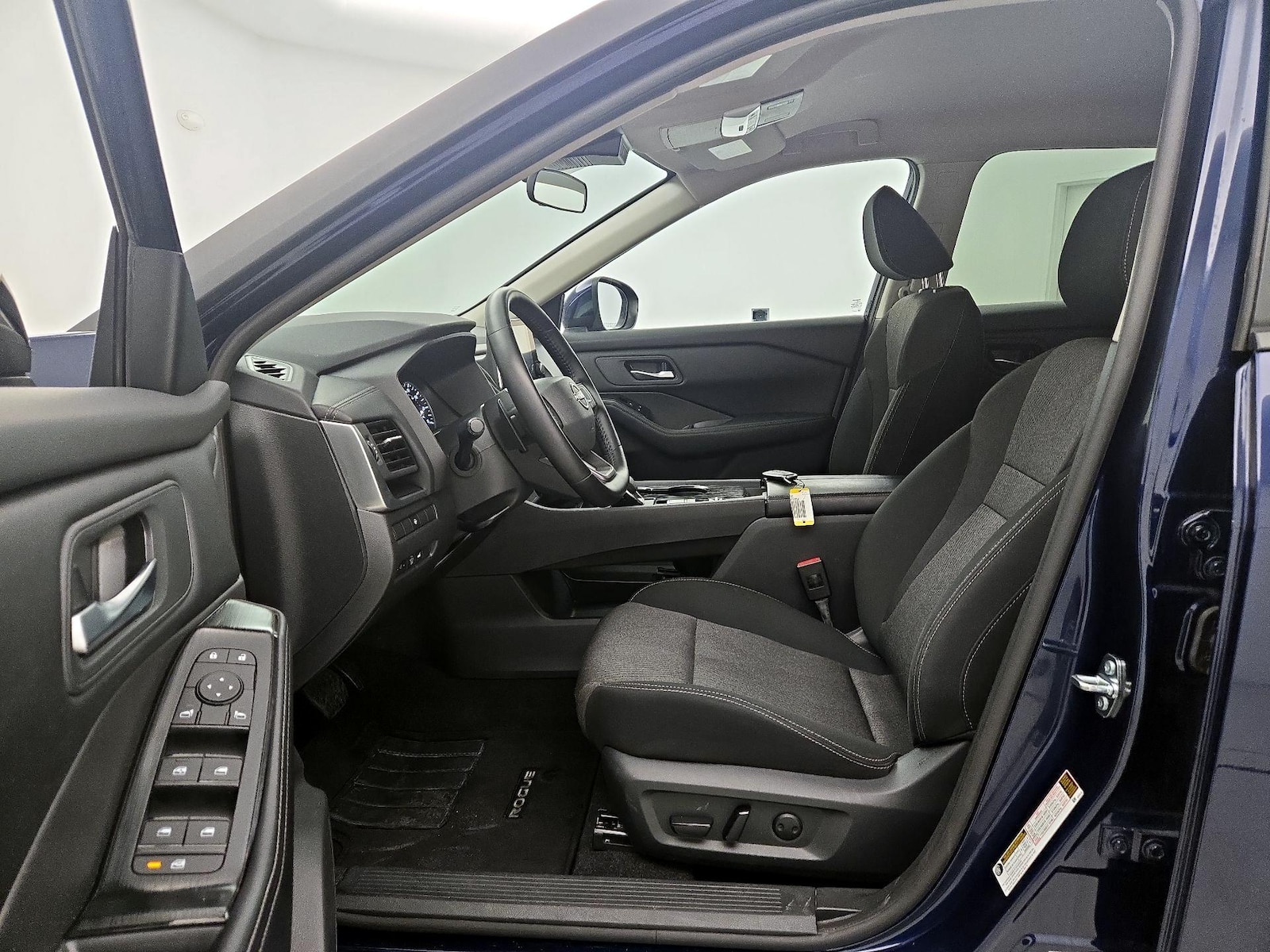Power Seat(s) & Side Airbags