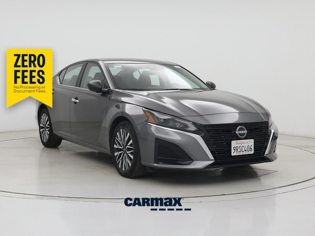 Gray 2025 Nissan Altima Sedan Front-Wheel Drive Automatic
