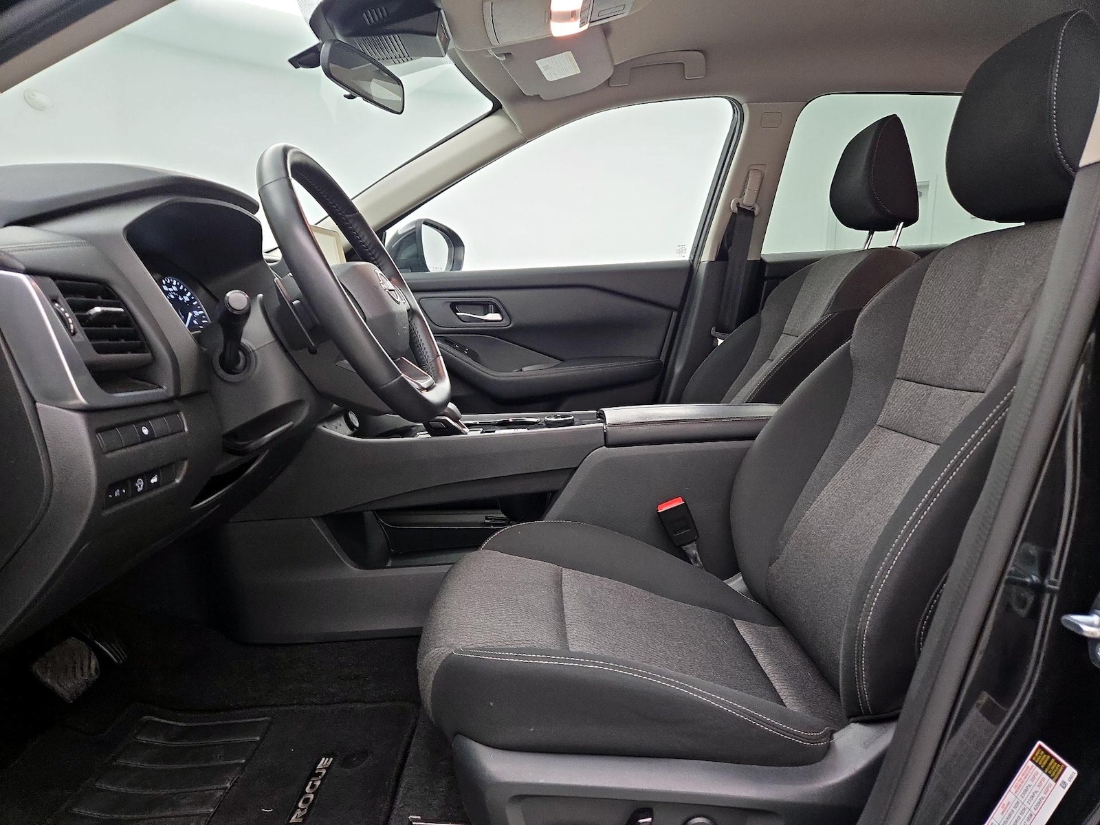 Power Seat(s) & Side Airbags