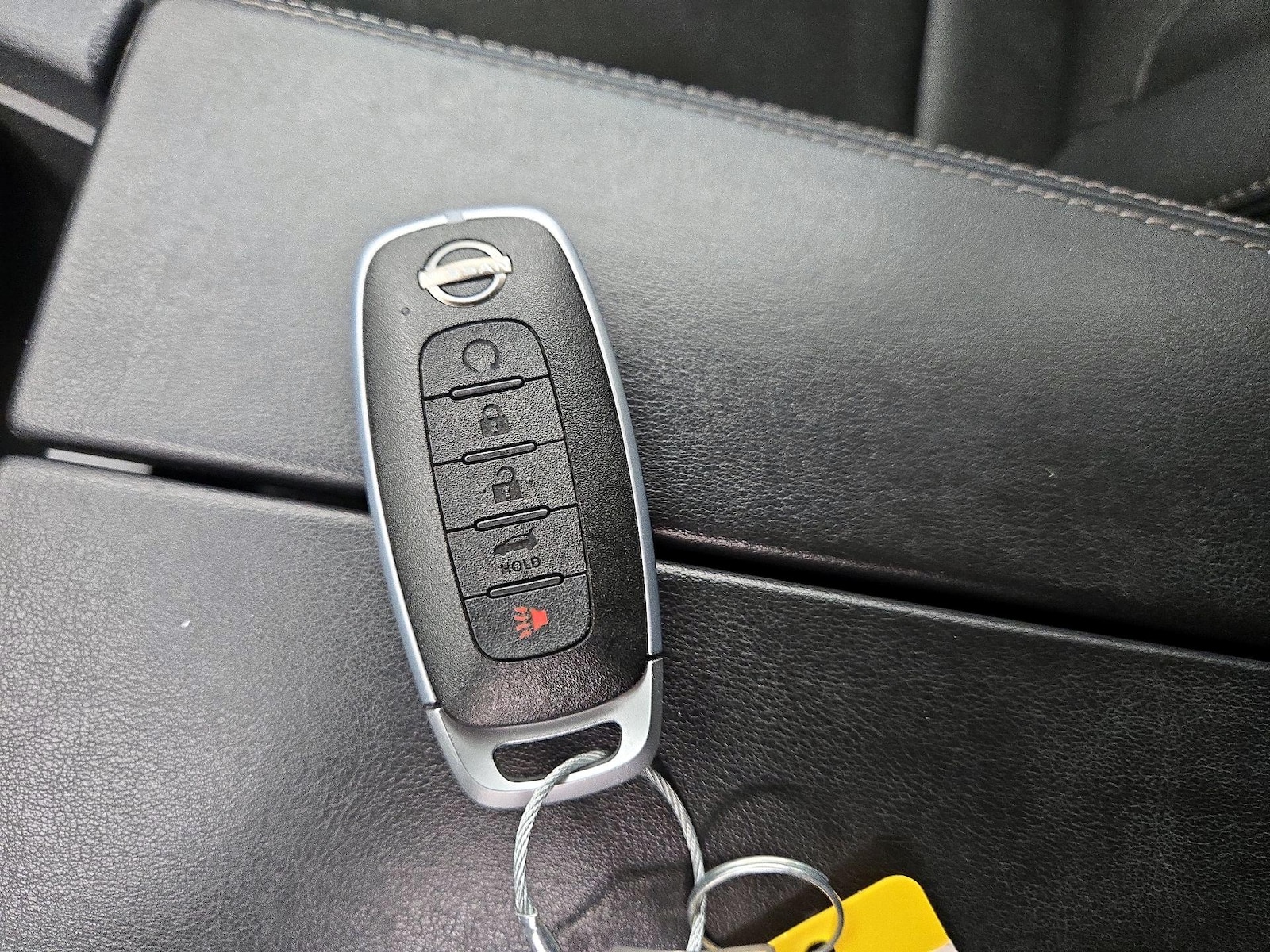 2025 Nissan Rogue SV - Photo 23