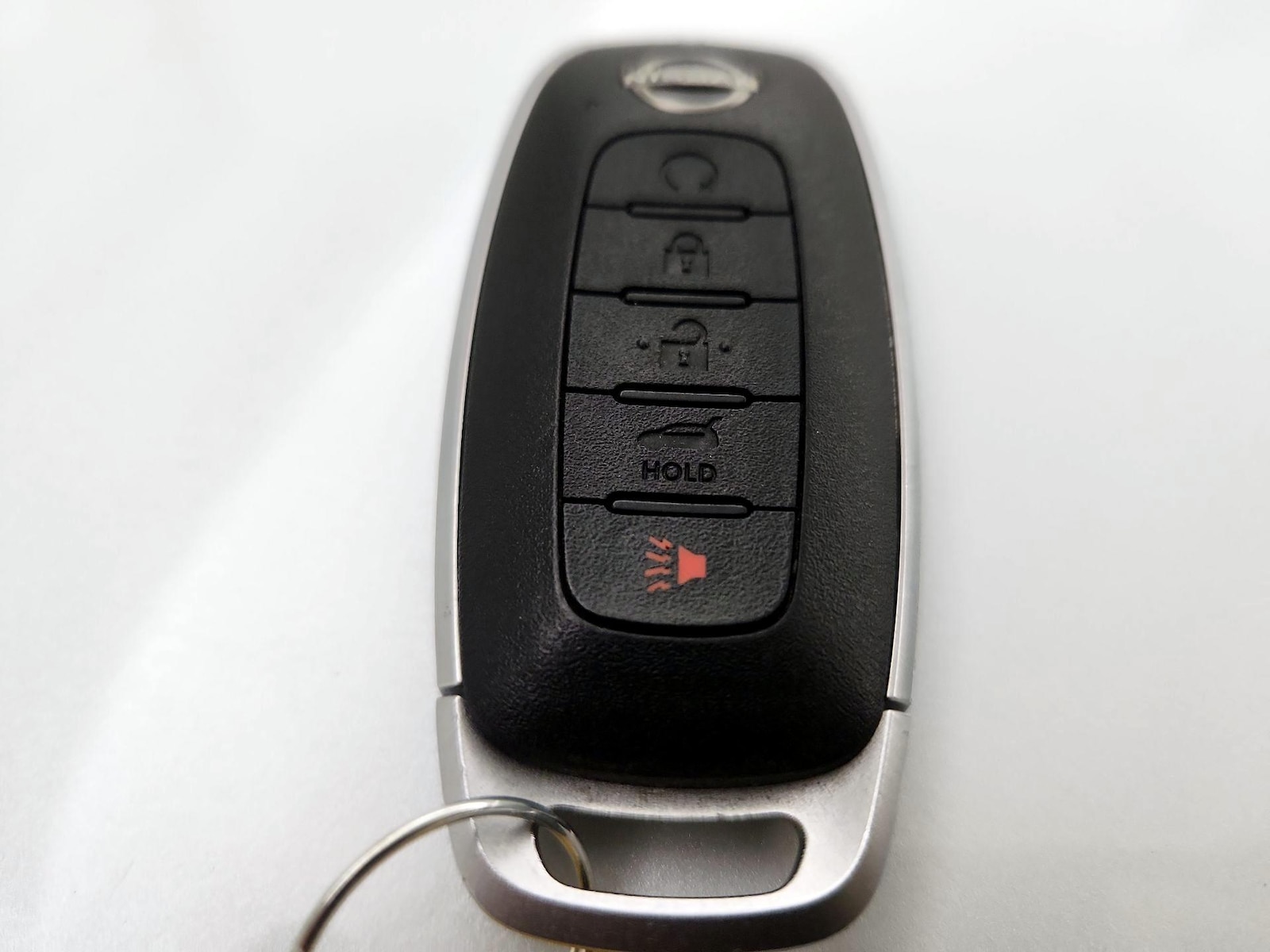 2025 Nissan Rogue SV - Photo 23