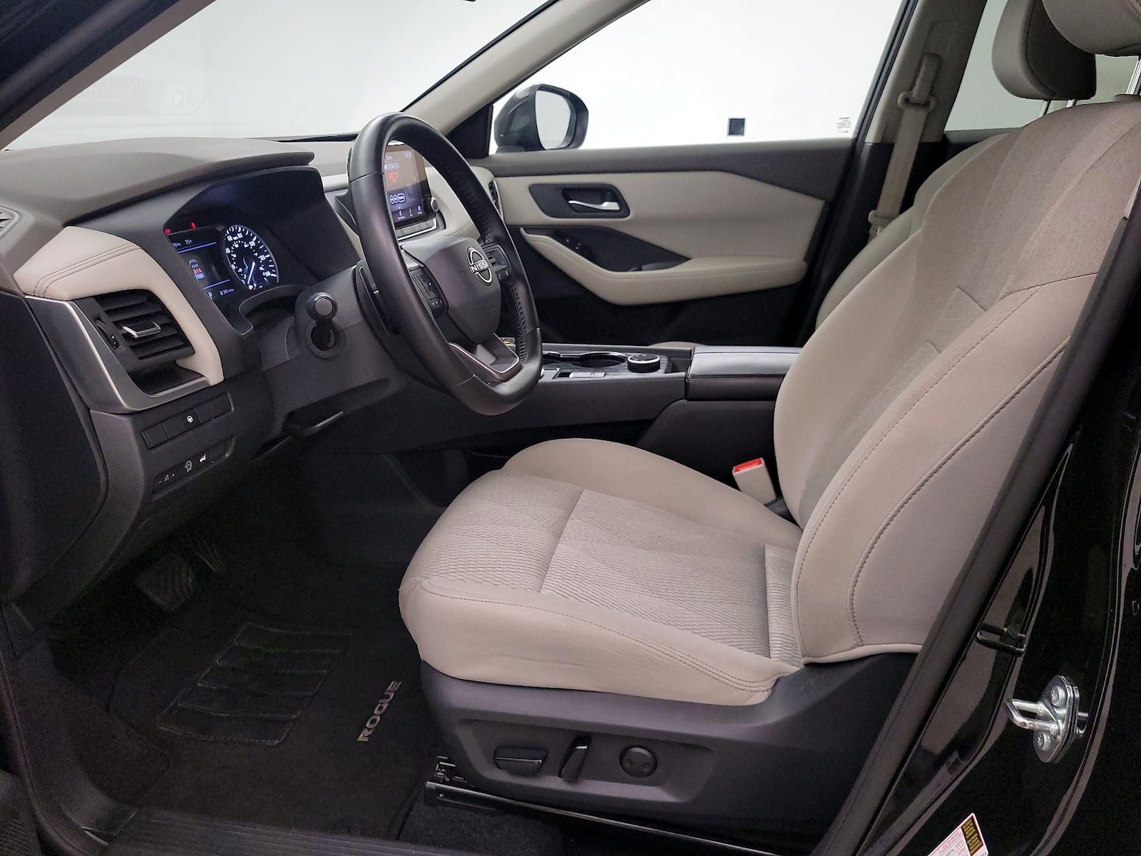 Power Seat(s) & Side Airbags