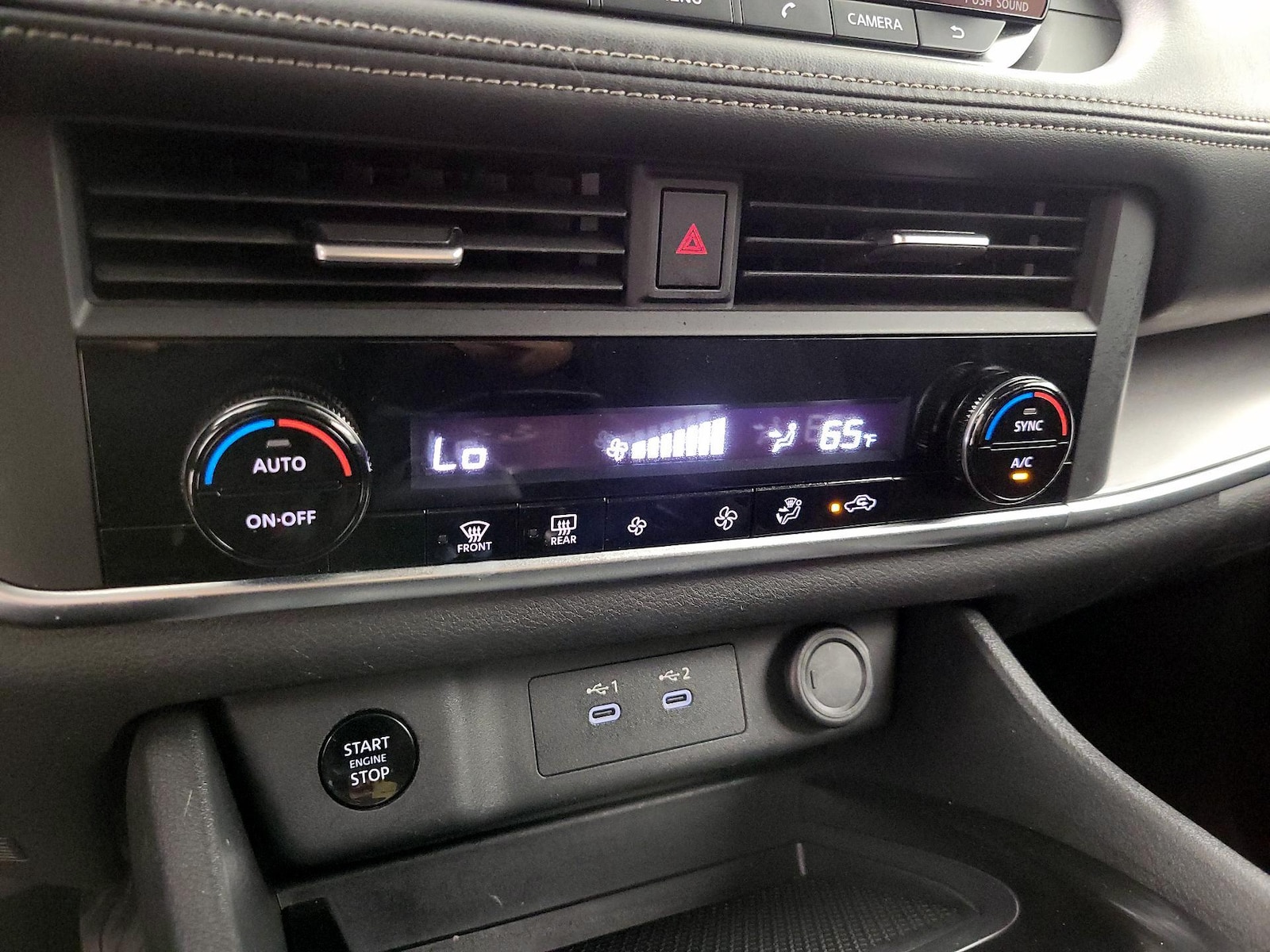 2025 Nissan Rogue SV - Photo 17
