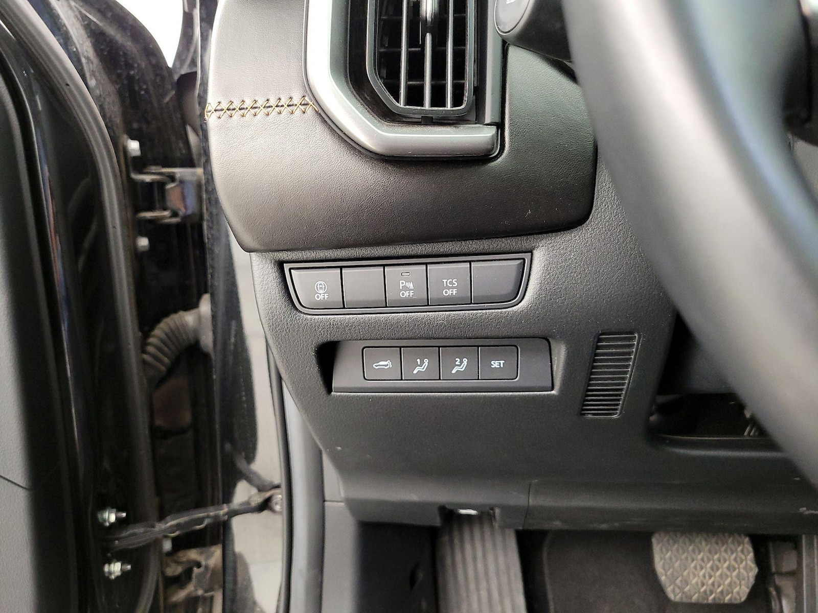 2026 Mazda CX-50 Premium - Photo 14