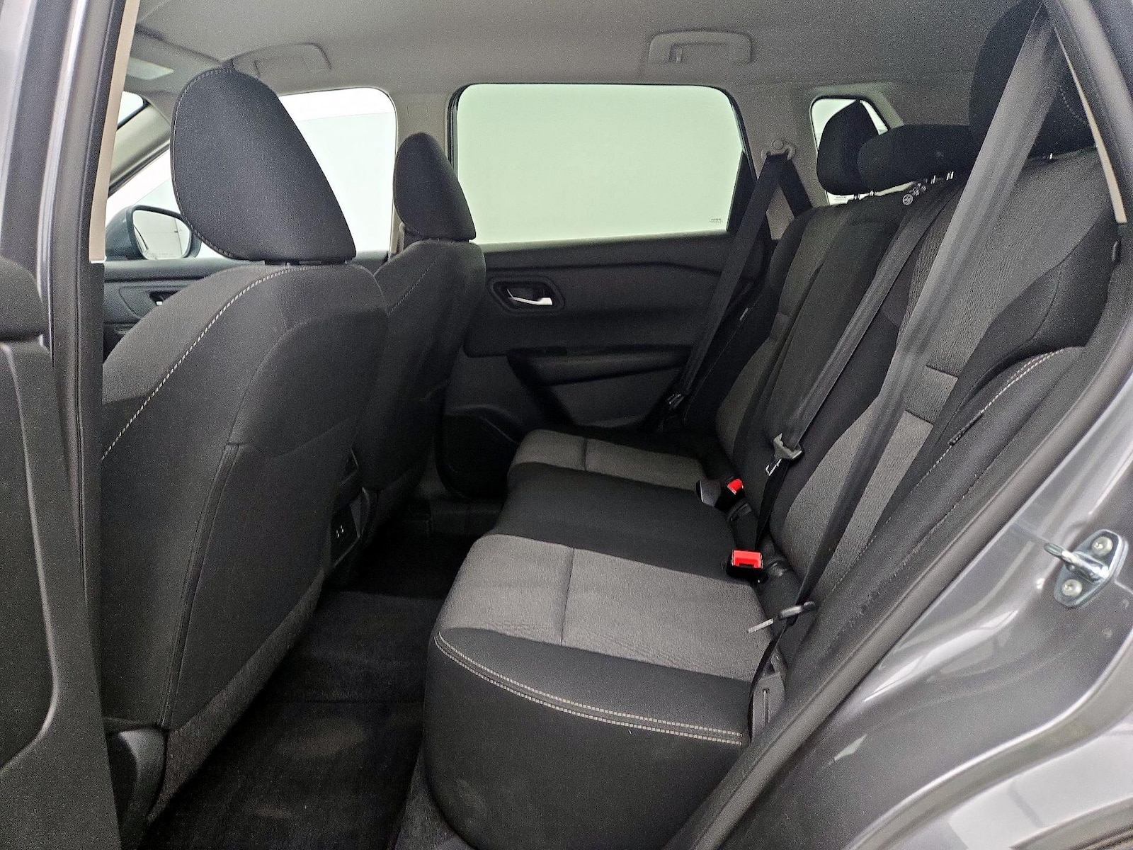 2025 Nissan Rogue SV - Photo 20