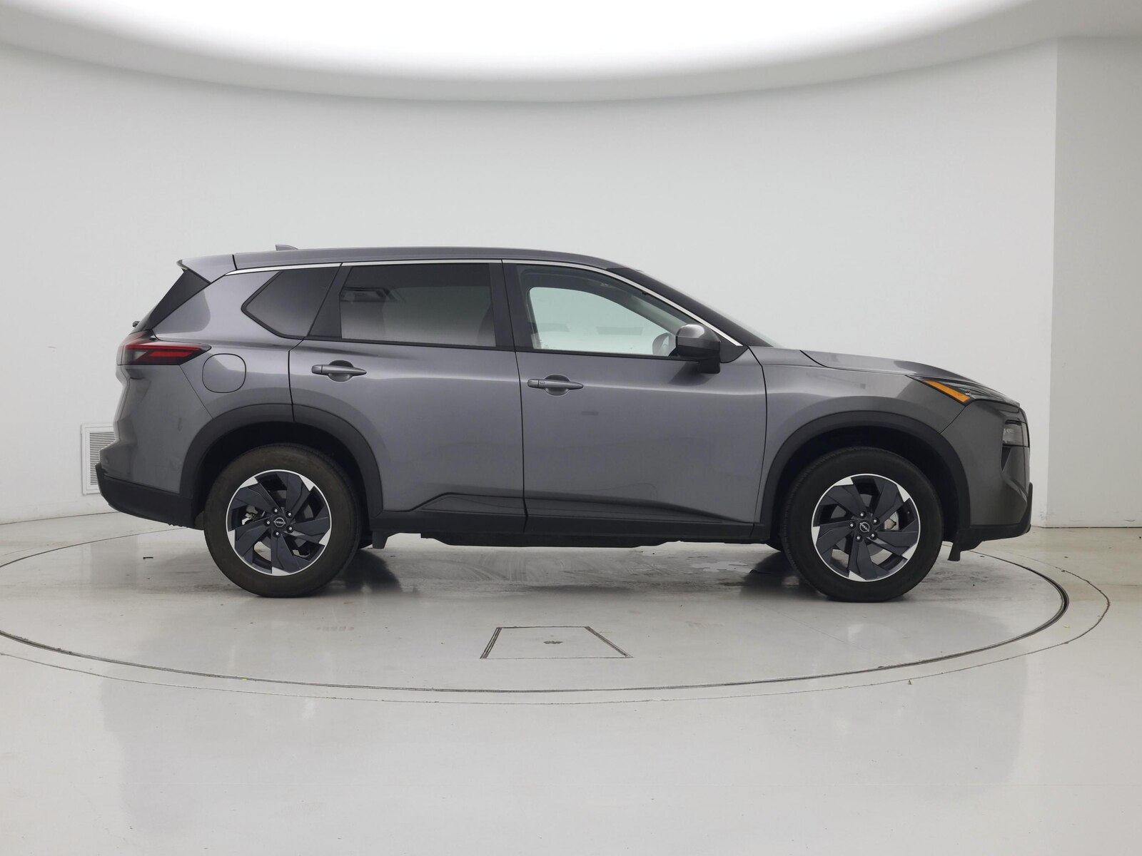 2025 Nissan Rogue SV - Photo 8