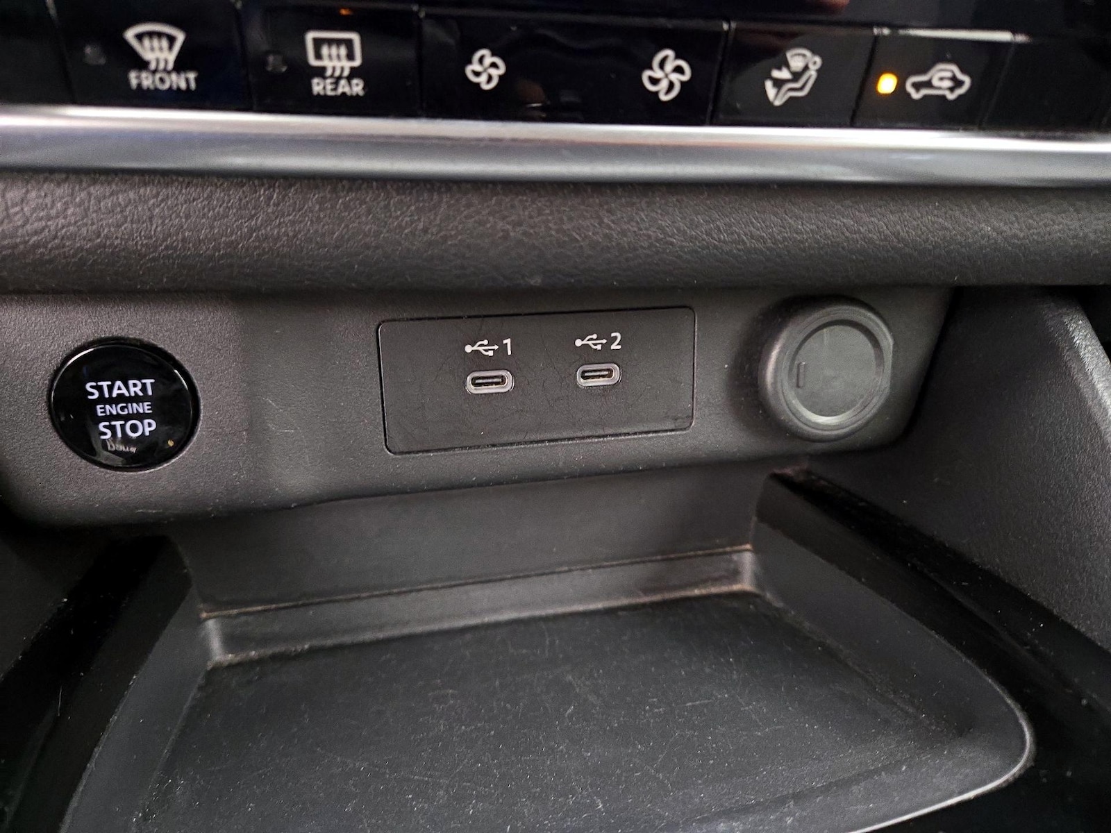 2025 Nissan Rogue SV - Photo 19