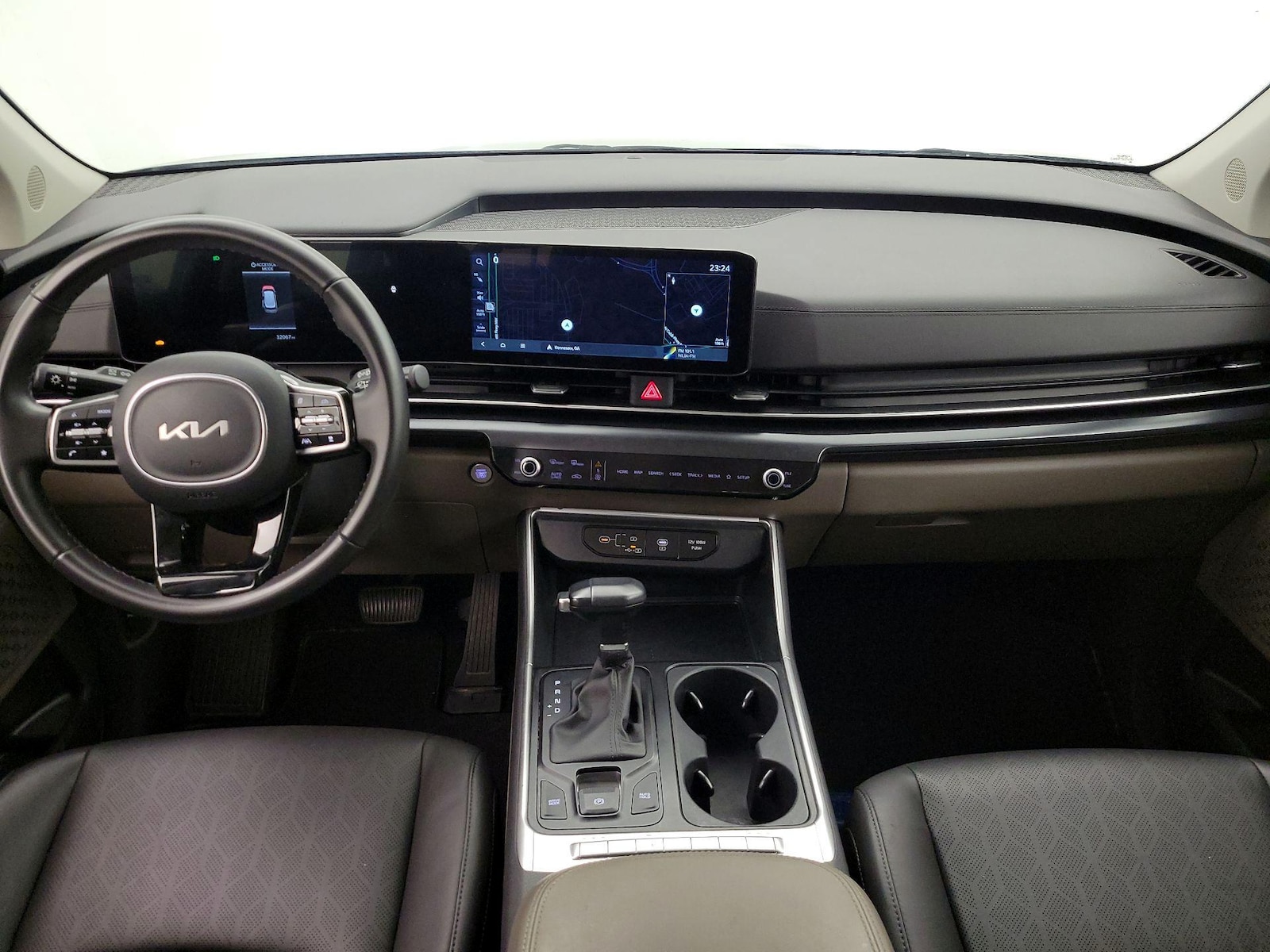 2025 Kia Carnival LXS - Photo 10