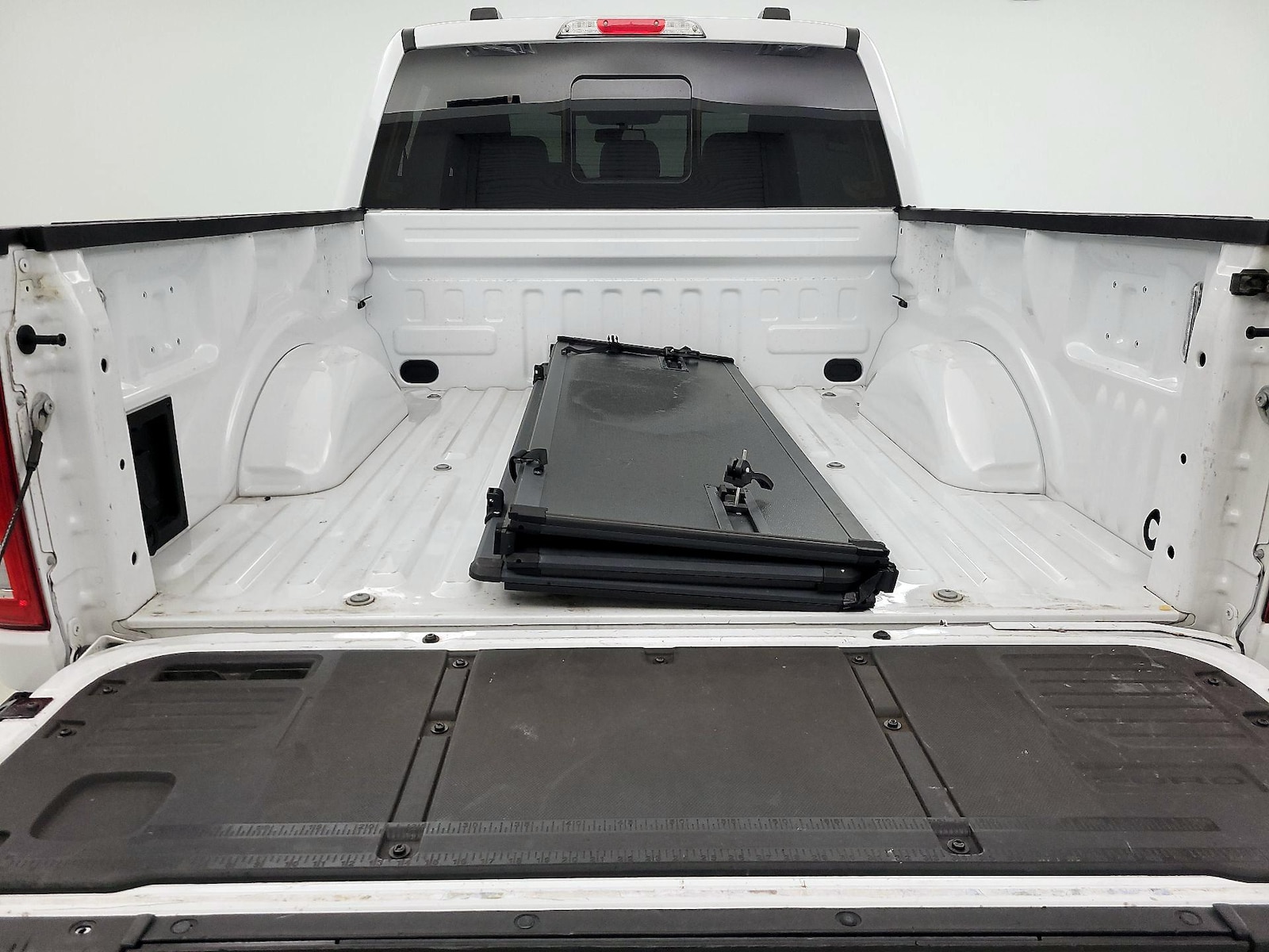 2023 Ford F-150 Lariat - Photo 22