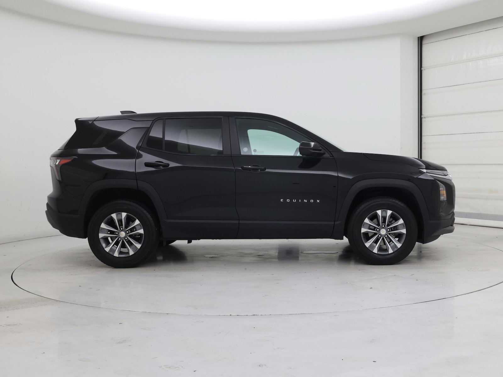 2026 Chevrolet Equinox LT - Photo 8