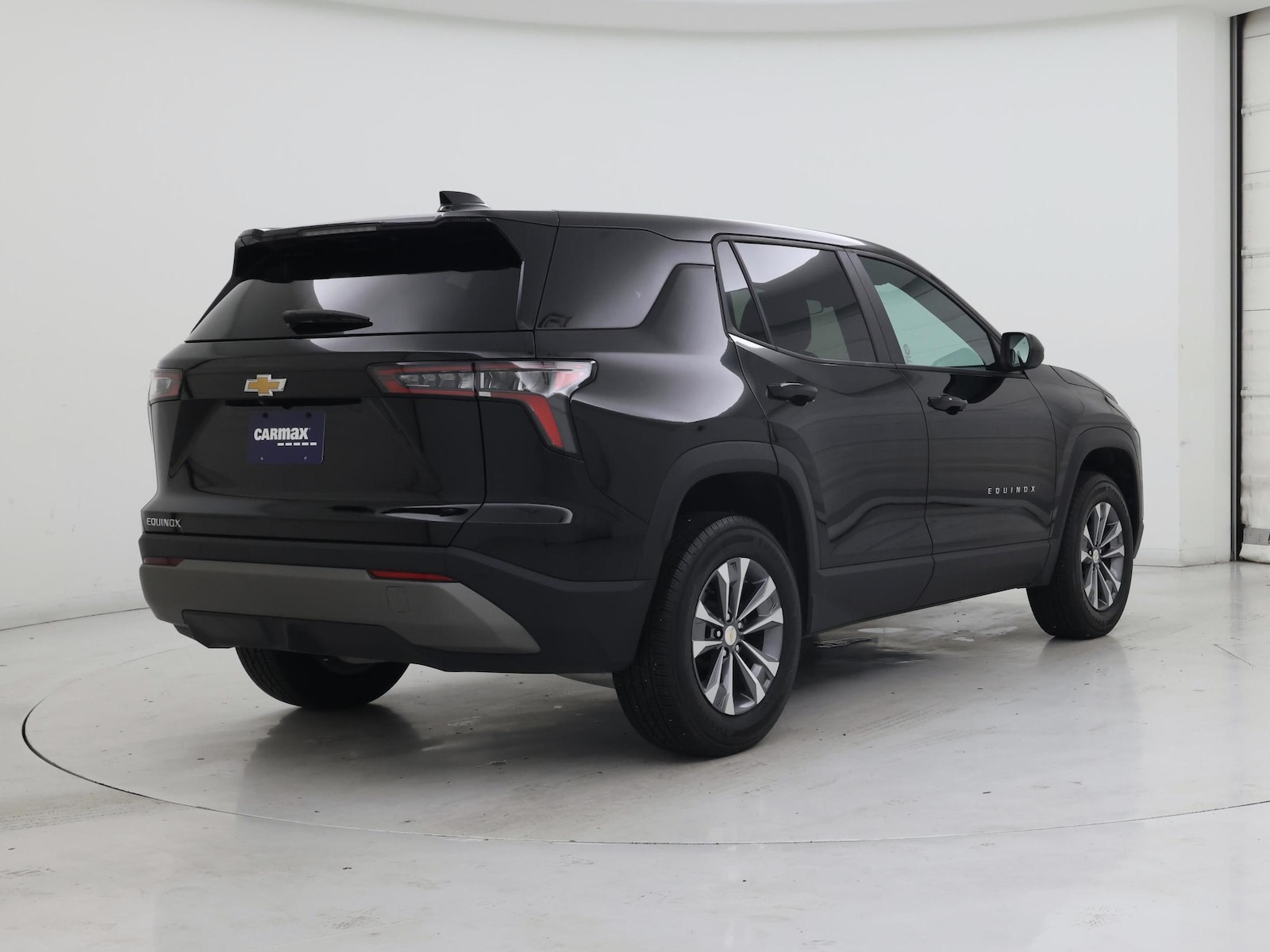 2026 Chevrolet Equinox LT - Photo 9