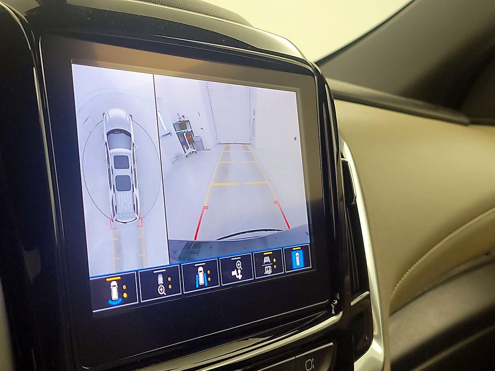 2023 Chevrolet Traverse 1LT - Photo 15
