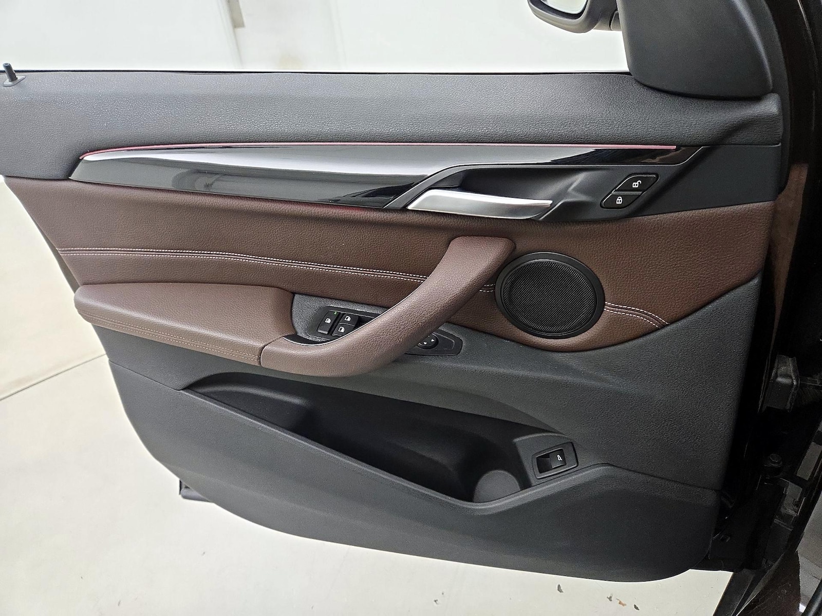 2020 BMW X1 28i - Photo 13