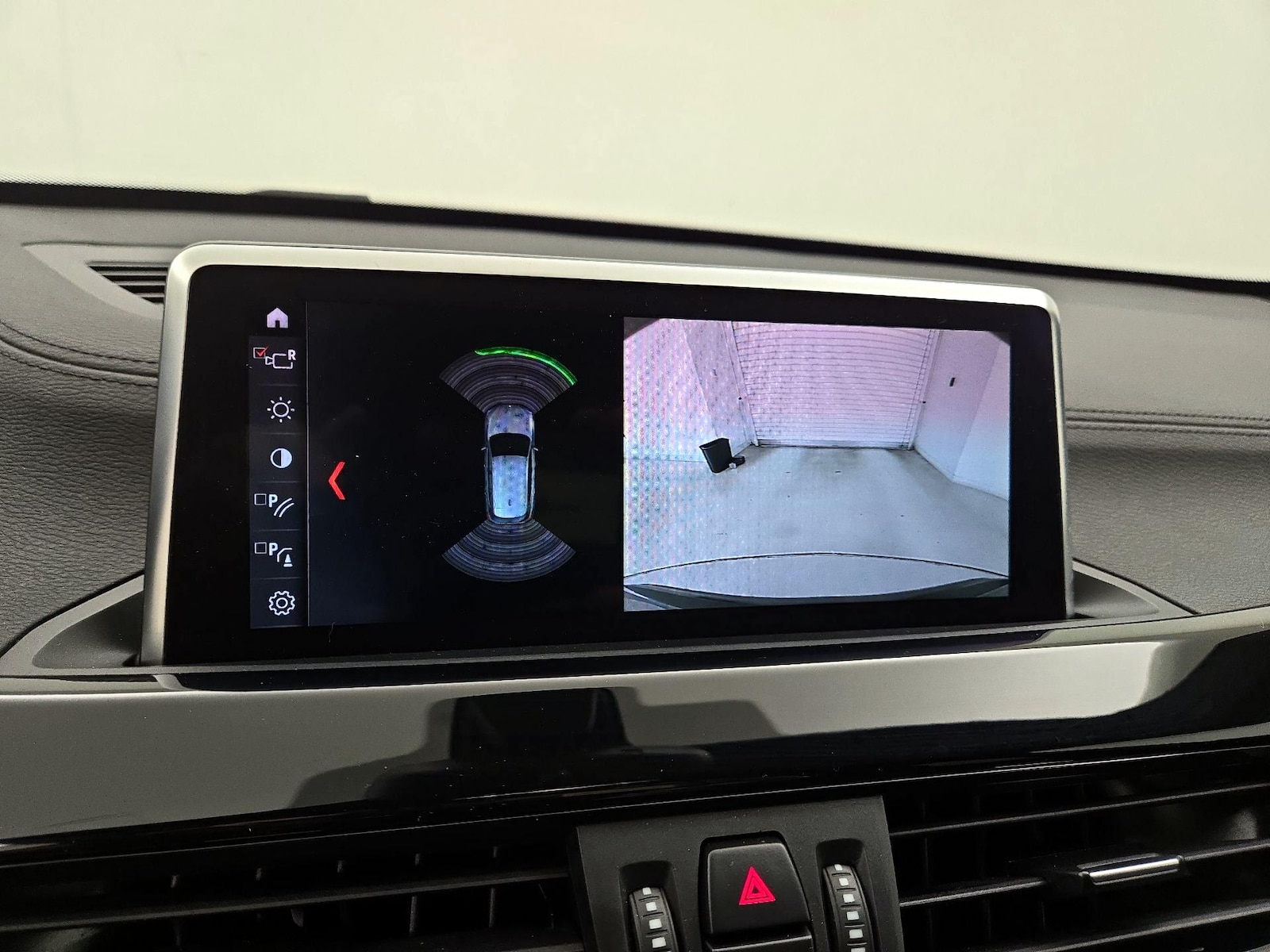 2020 BMW X1 28i - Photo 16