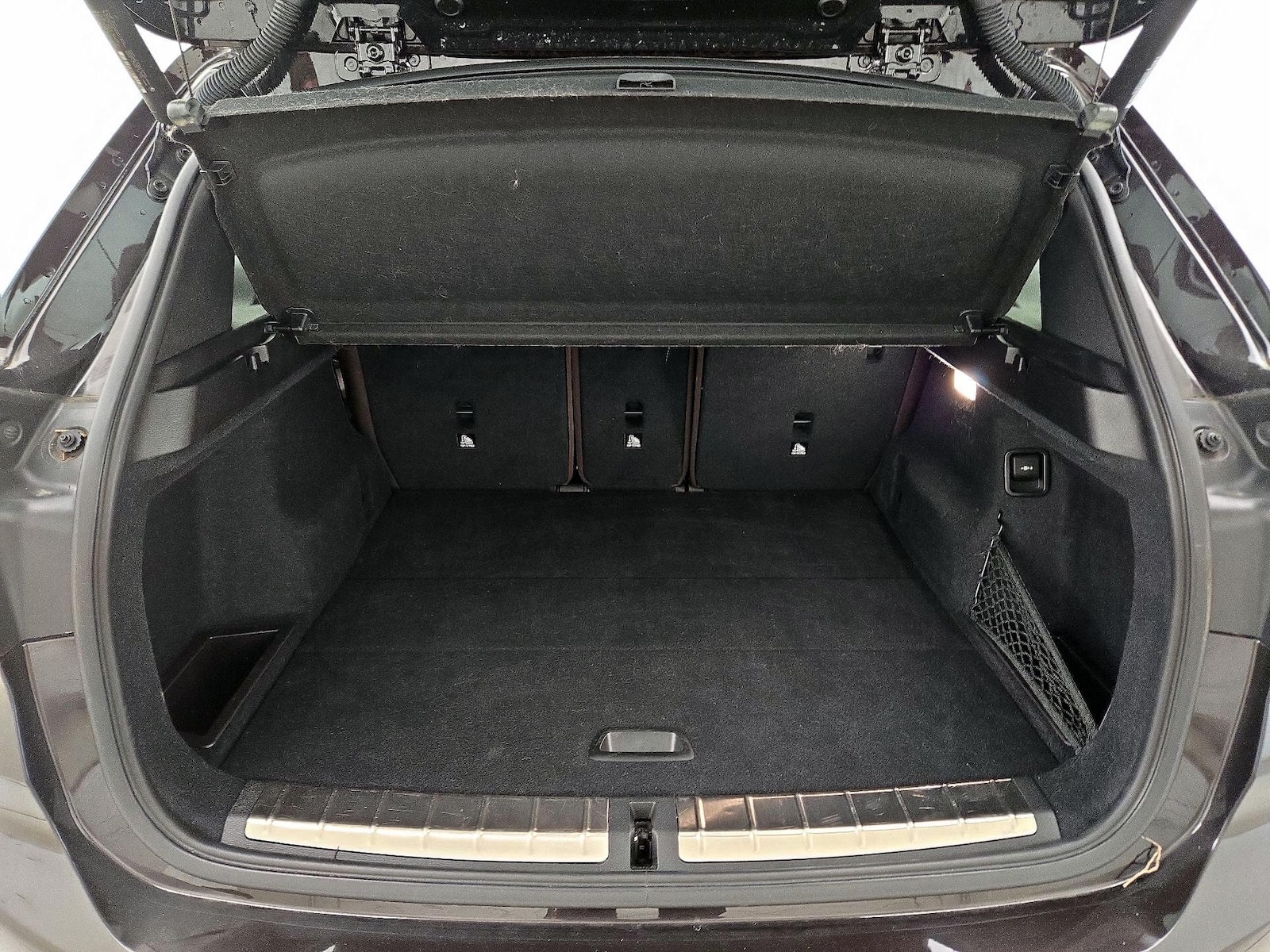 2020 BMW X1 28i - Photo 23