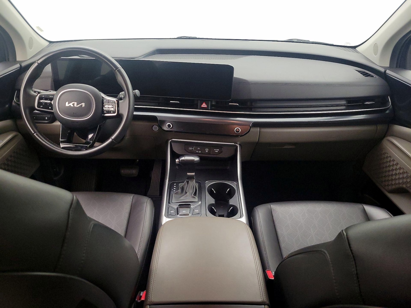 2025 Kia Carnival LXS - Photo 10