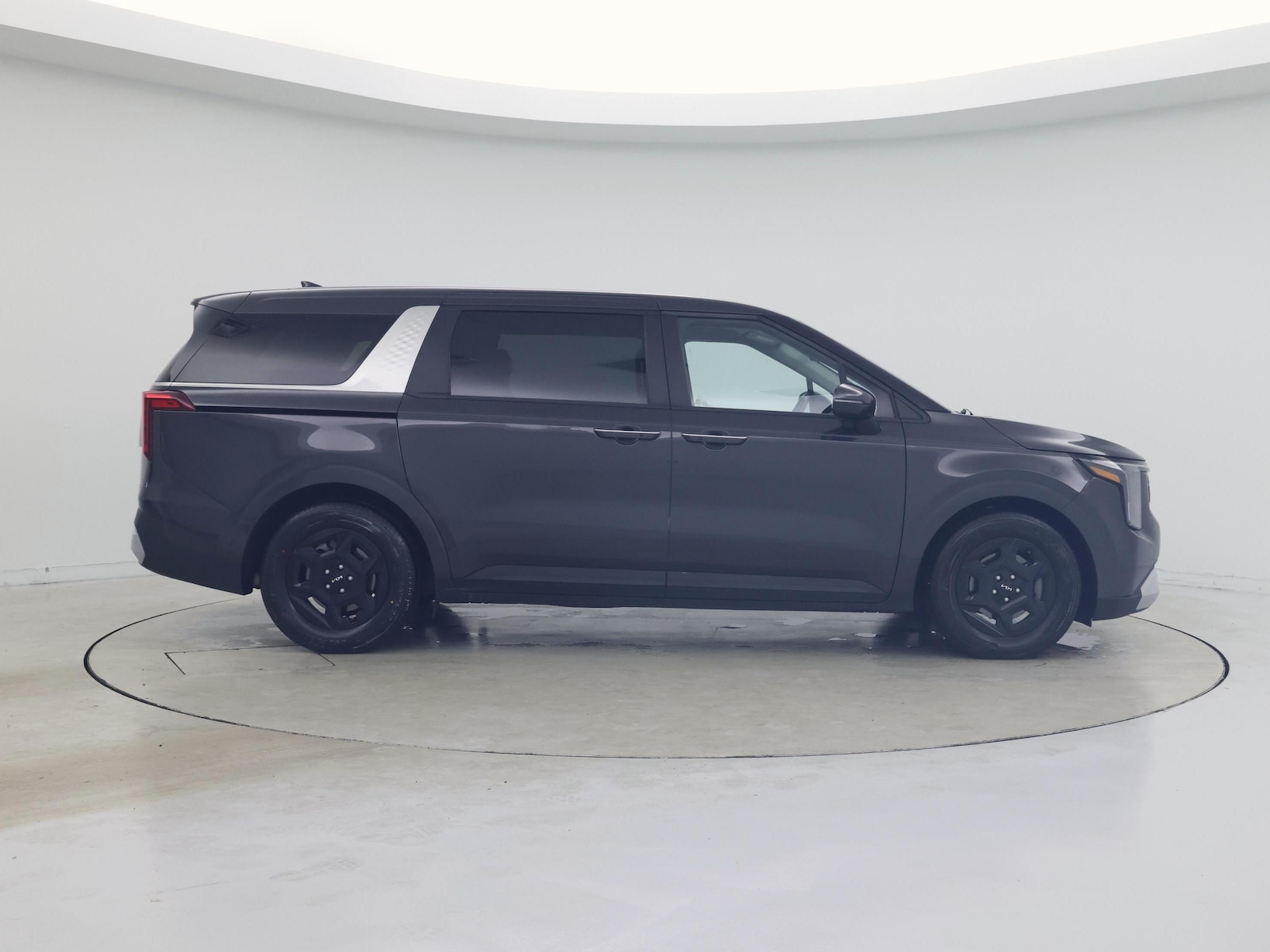 2025 Kia Carnival LXS - Photo 8