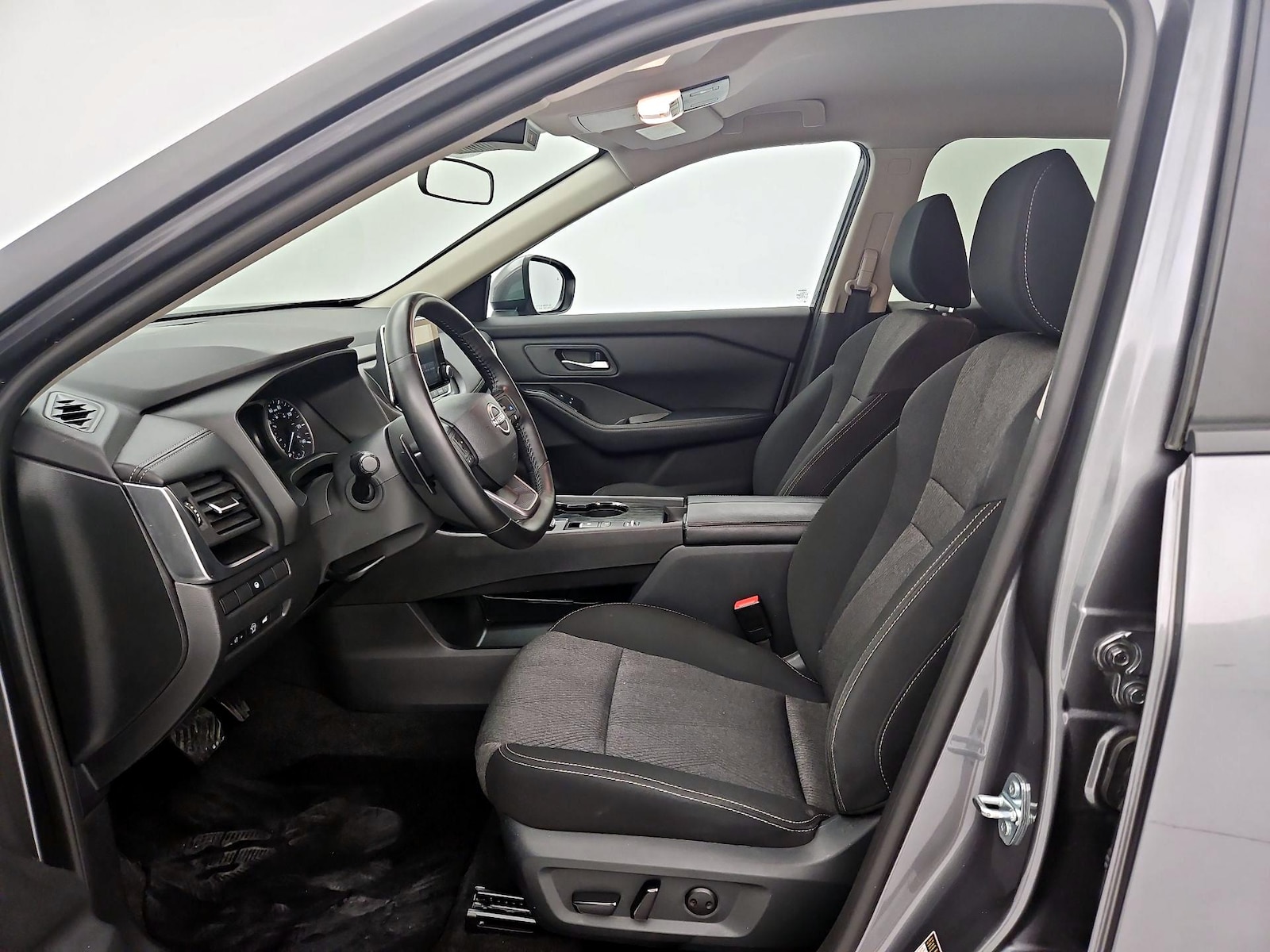 Power Seat(s) & Side Airbags