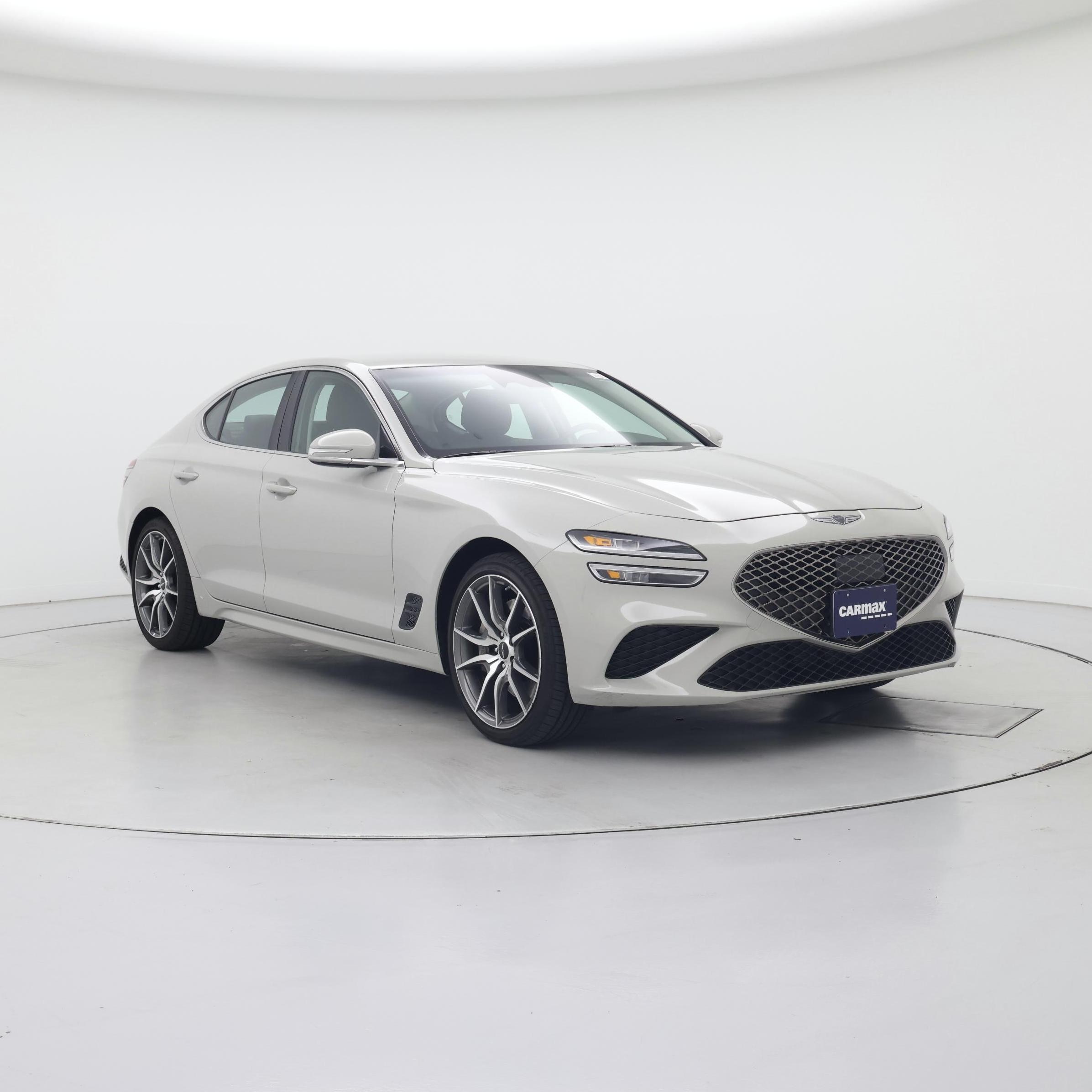 2026 Genesis G70 Gris Sedán Tracción trasera Automática