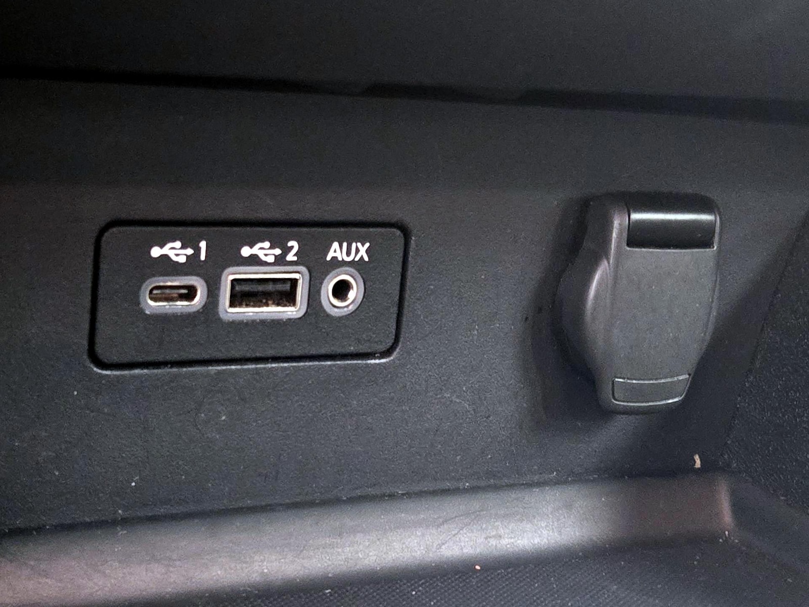 2025 Nissan Altima SV - Photo 19