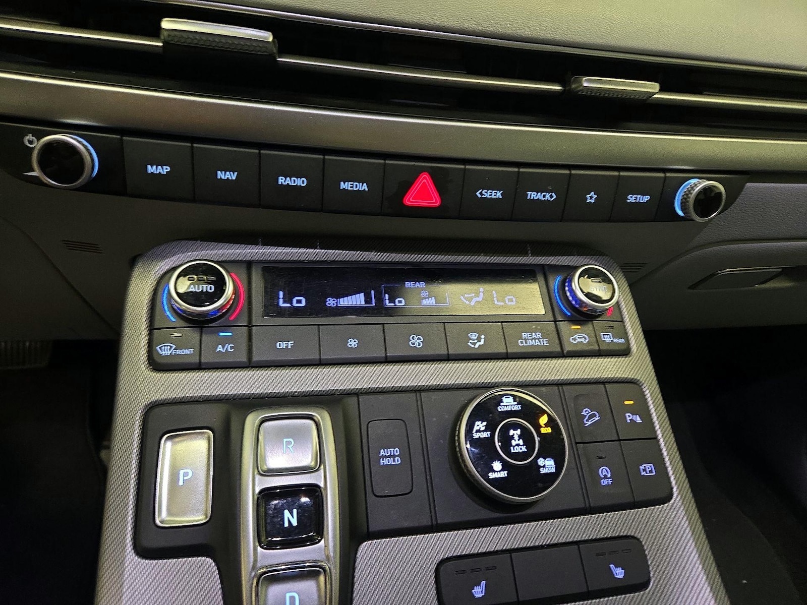 2025 Hyundai Palisade SEL - Photo 18