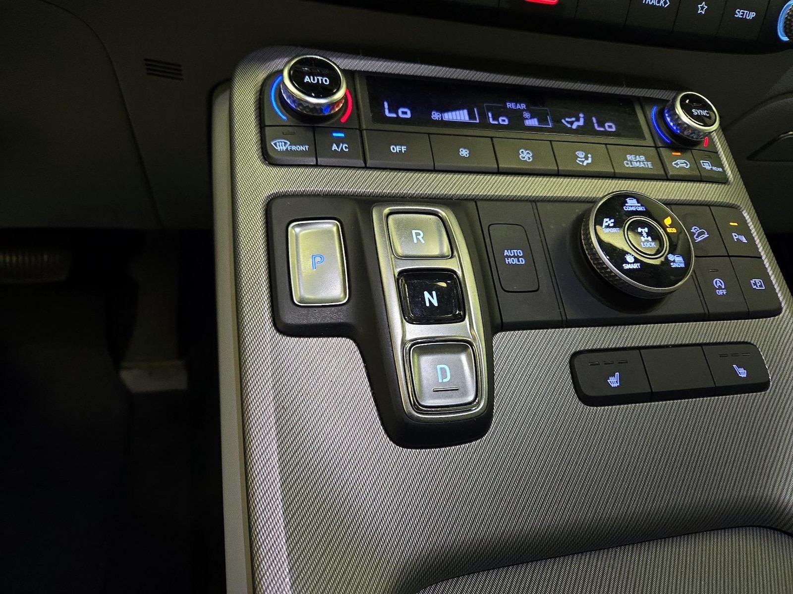 2025 Hyundai Palisade SEL - Photo 19