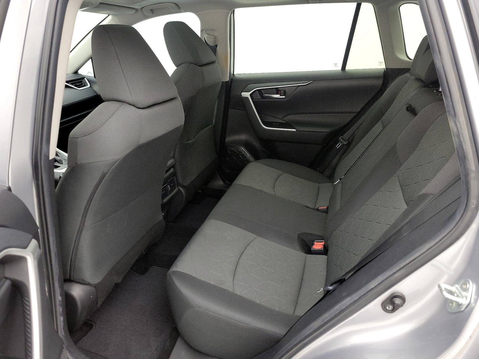 2023 Toyota RAV4 XLE - Photo 22