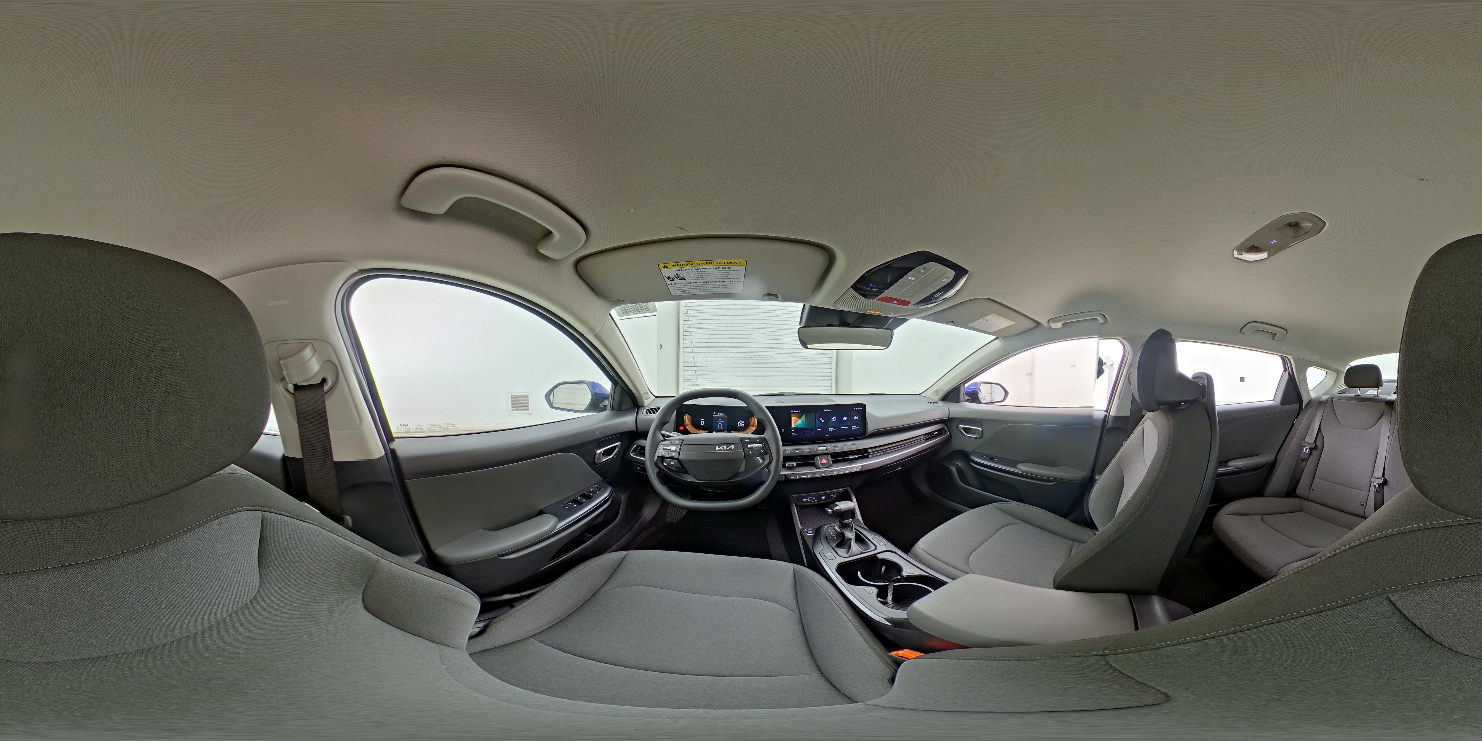 2025 Kia K4 LXS - Photo 26