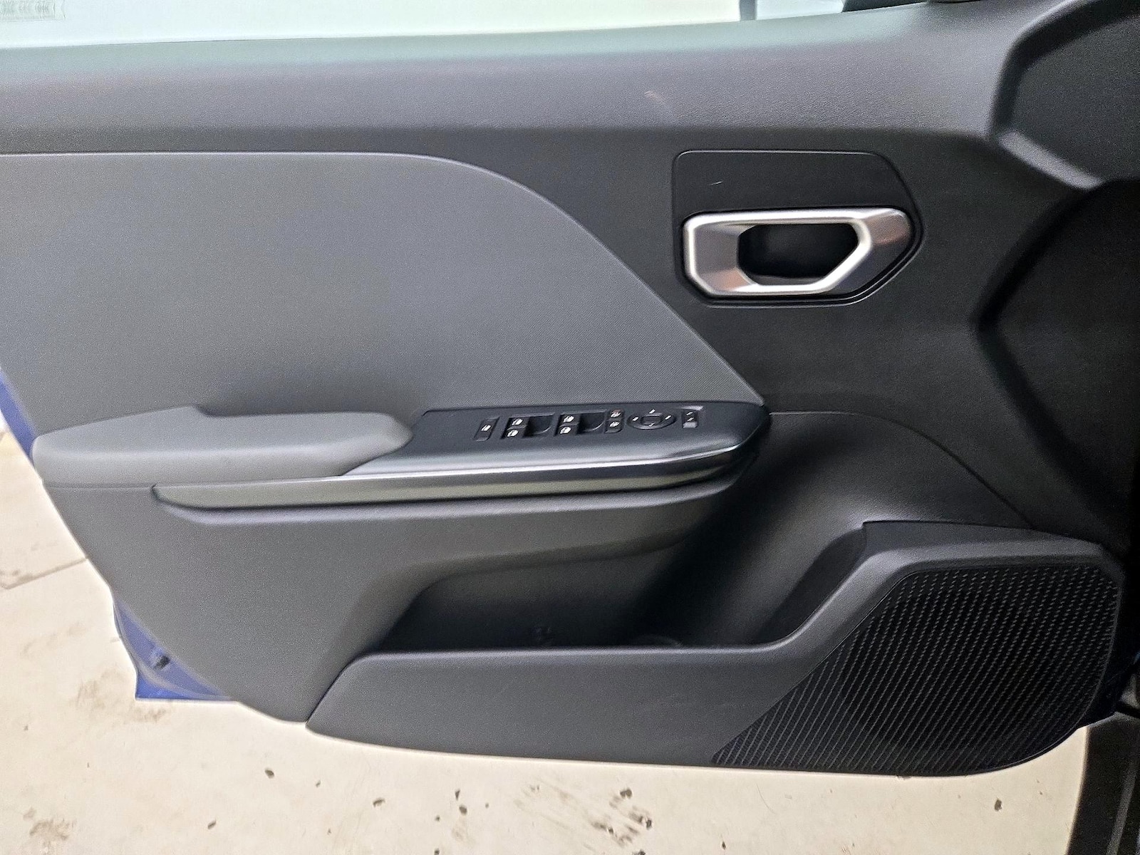2025 Kia K4 LXS - Photo 13