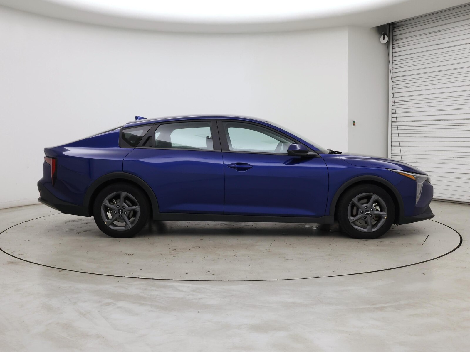 2025 Kia K4 LXS - Photo 8