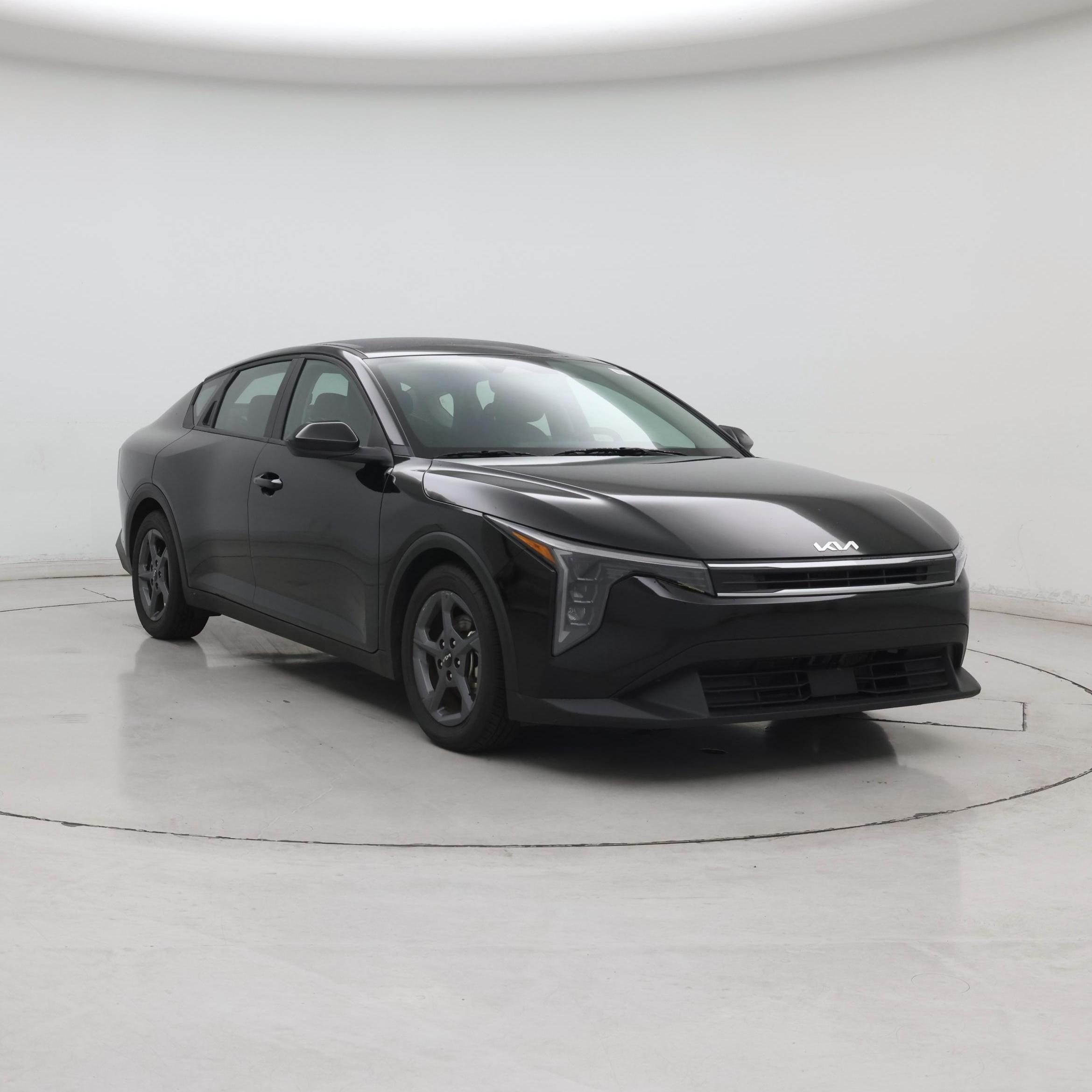 Black 2025 Kia K4 Sedan Front-Wheel Drive Automatic