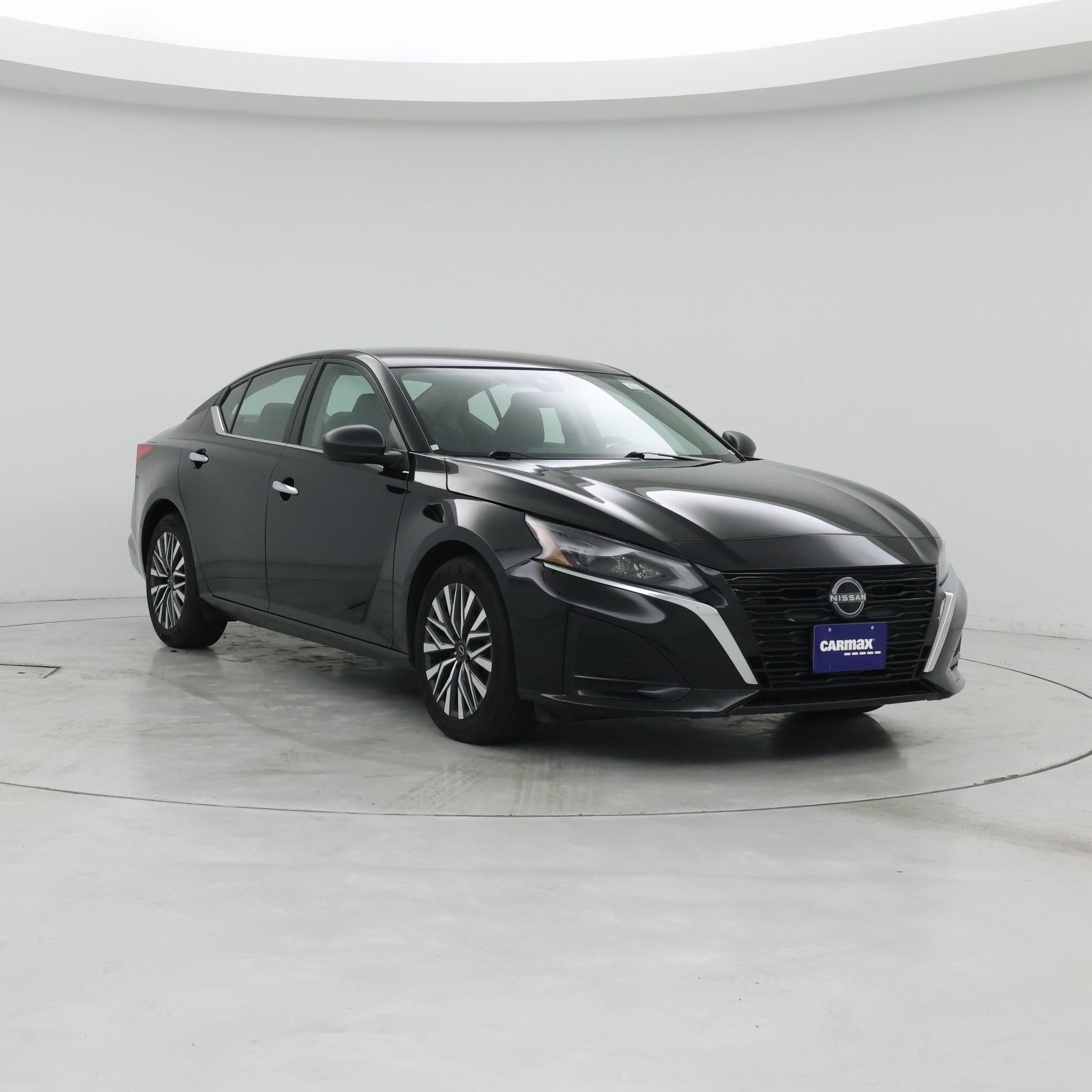 Black 2025 Nissan Altima Sedan Front-Wheel Drive Automatic
