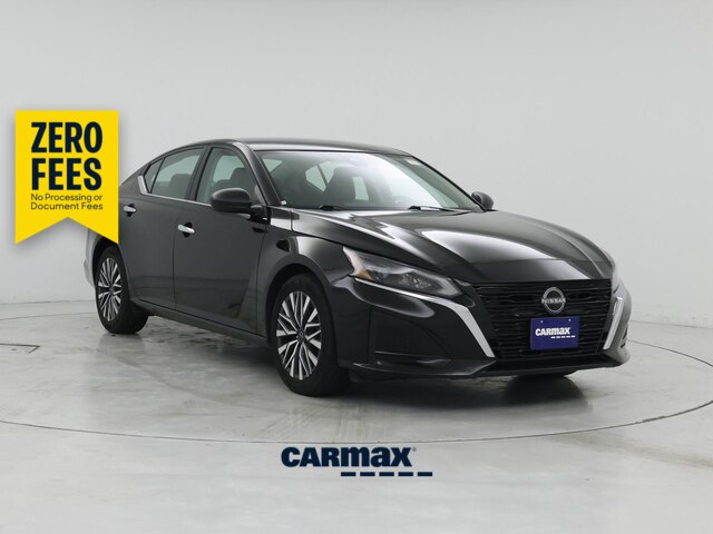 Black 2025 Nissan Altima Sedan Front-Wheel Drive Automatic