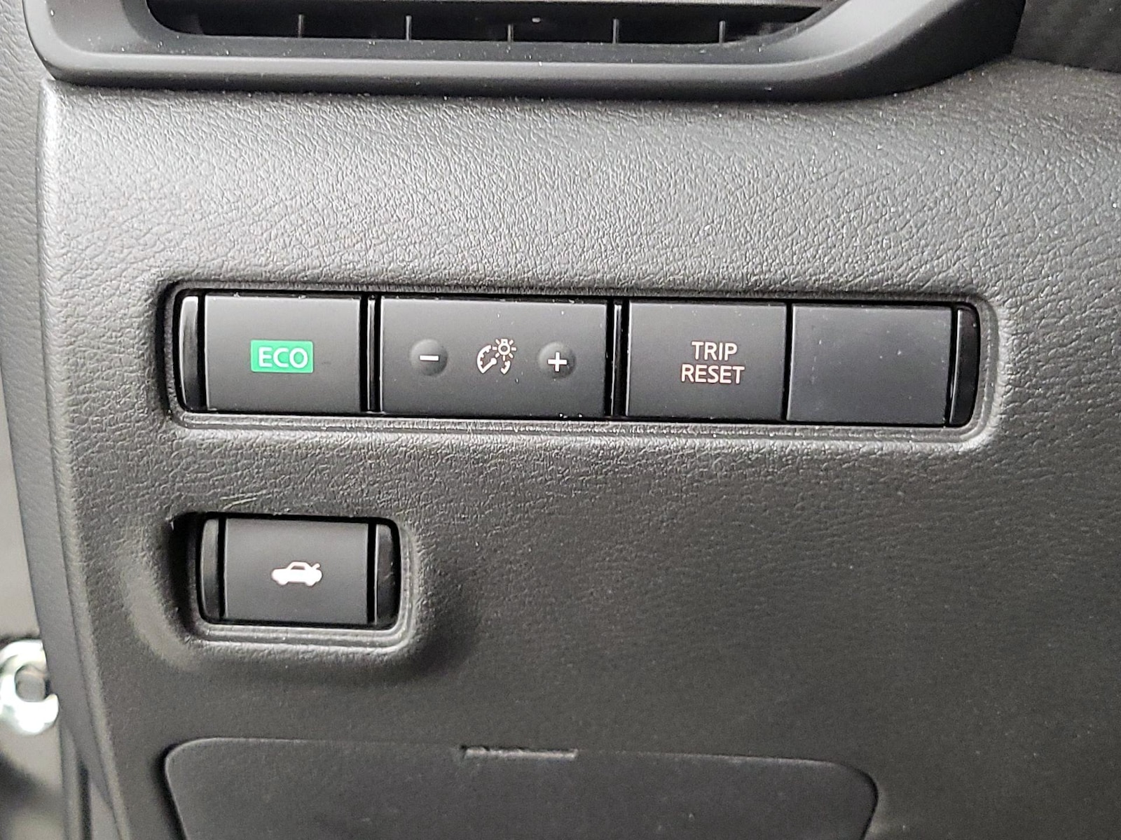 2025 Nissan Sentra S - Photo 14
