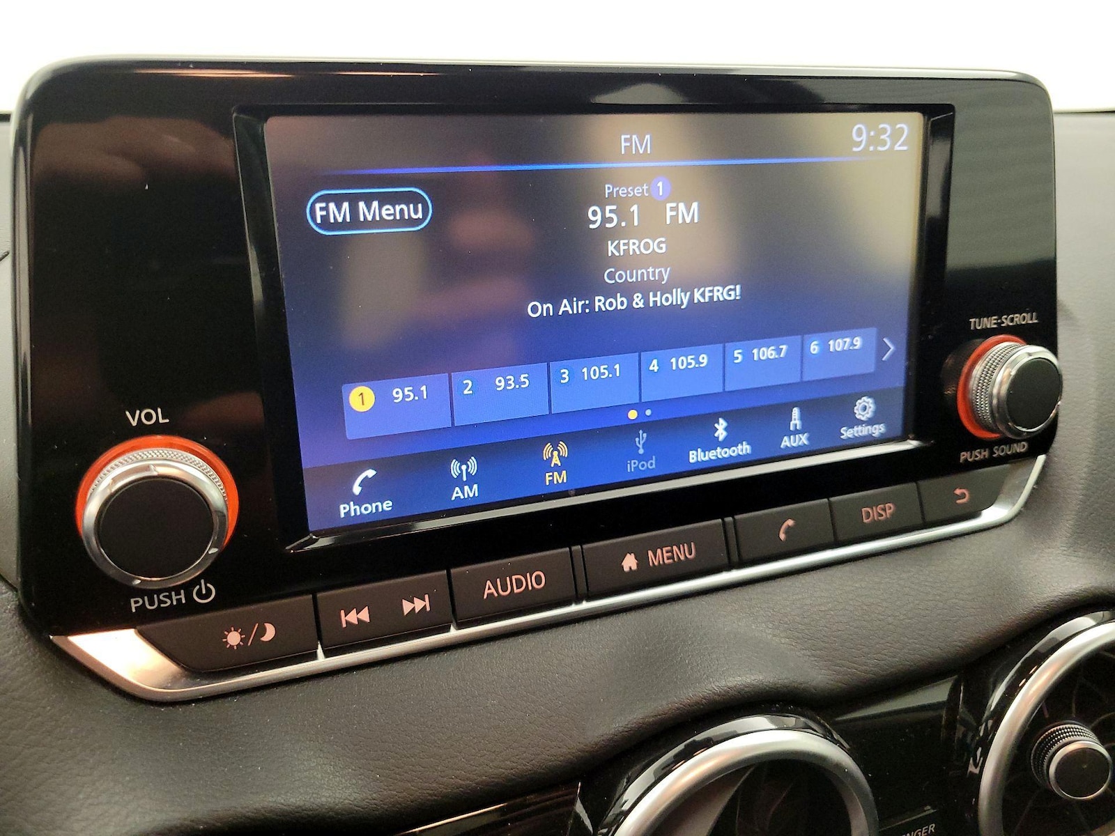 2025 Nissan Sentra S - Photo 16