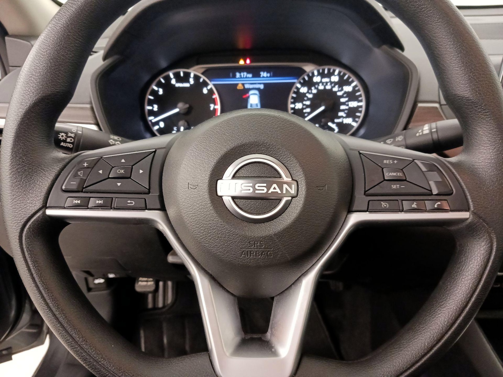 2025 Nissan Altima SV - Photo 11
