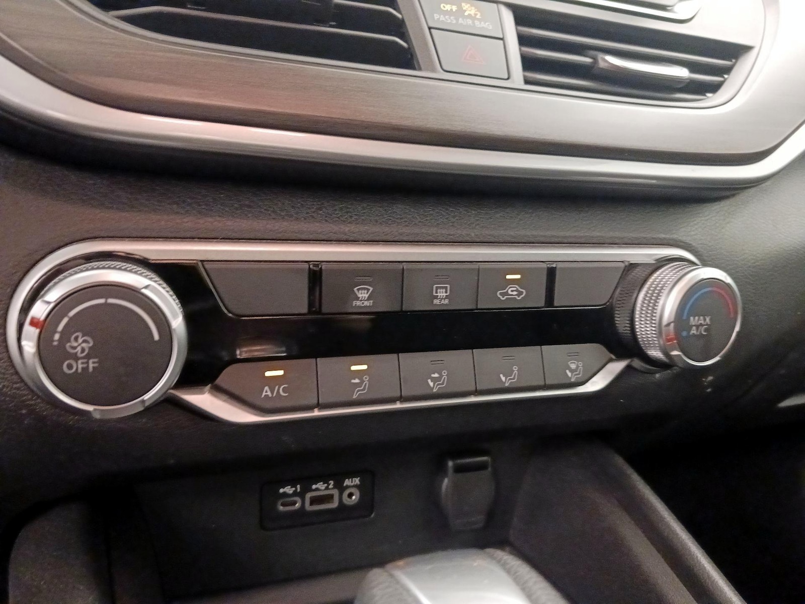 2025 Nissan Altima SV - Photo 17