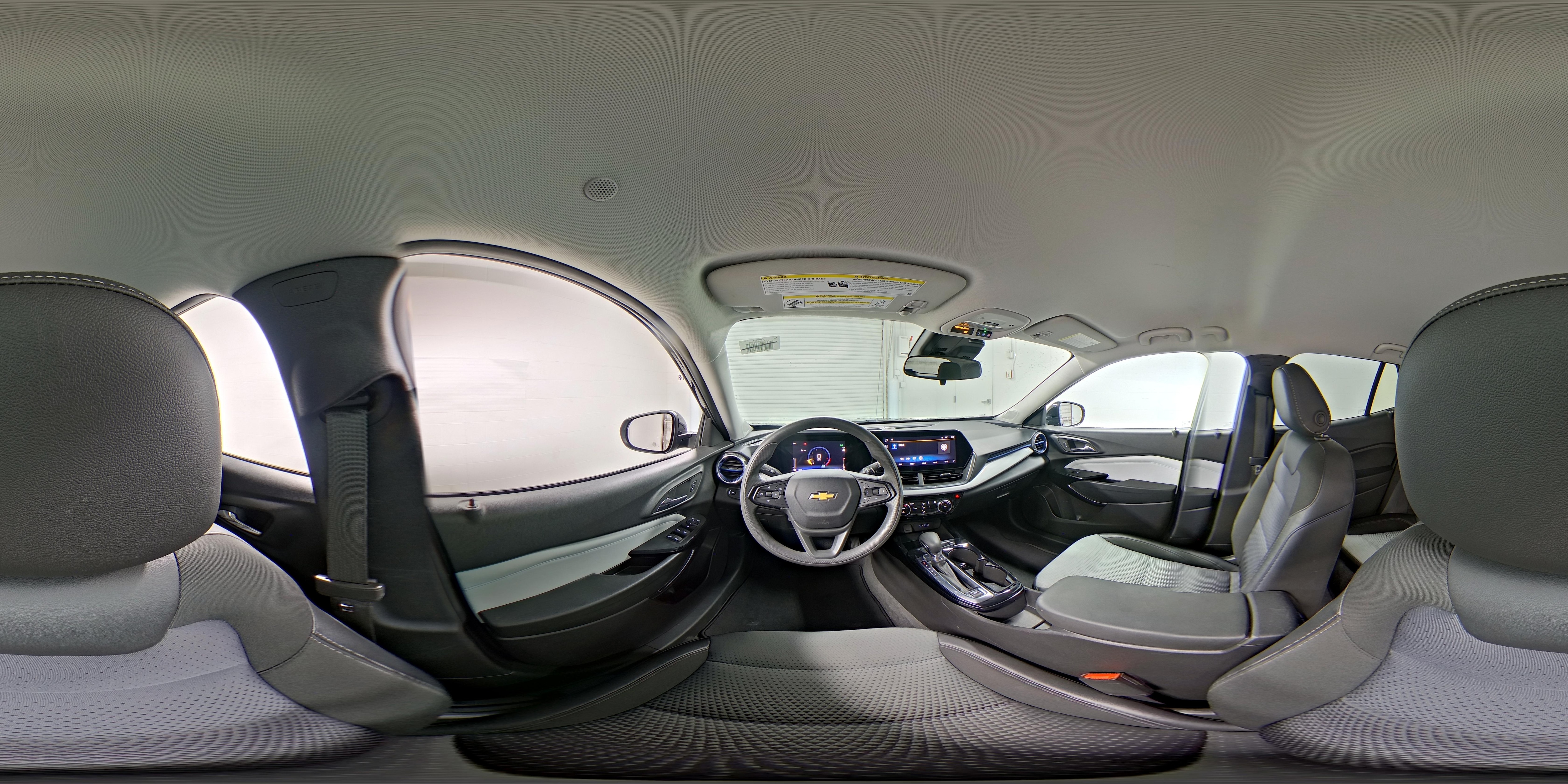 2025 Chevrolet Trax LT - Photo 27