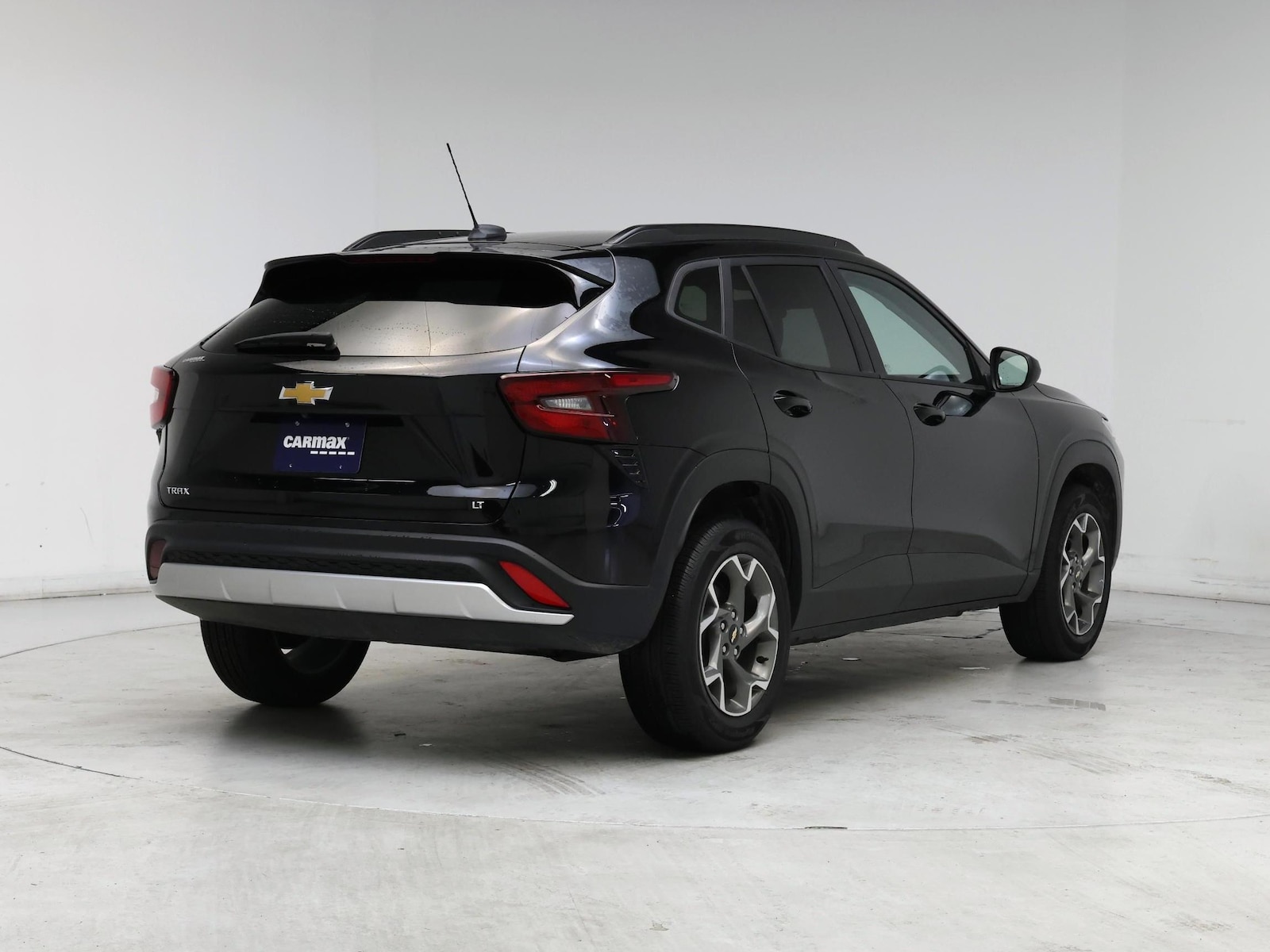 2025 Chevrolet Trax LT - Photo 9