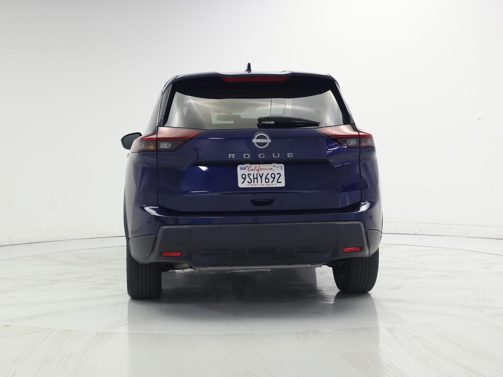 2025 Nissan Rogue SV - Photo 7